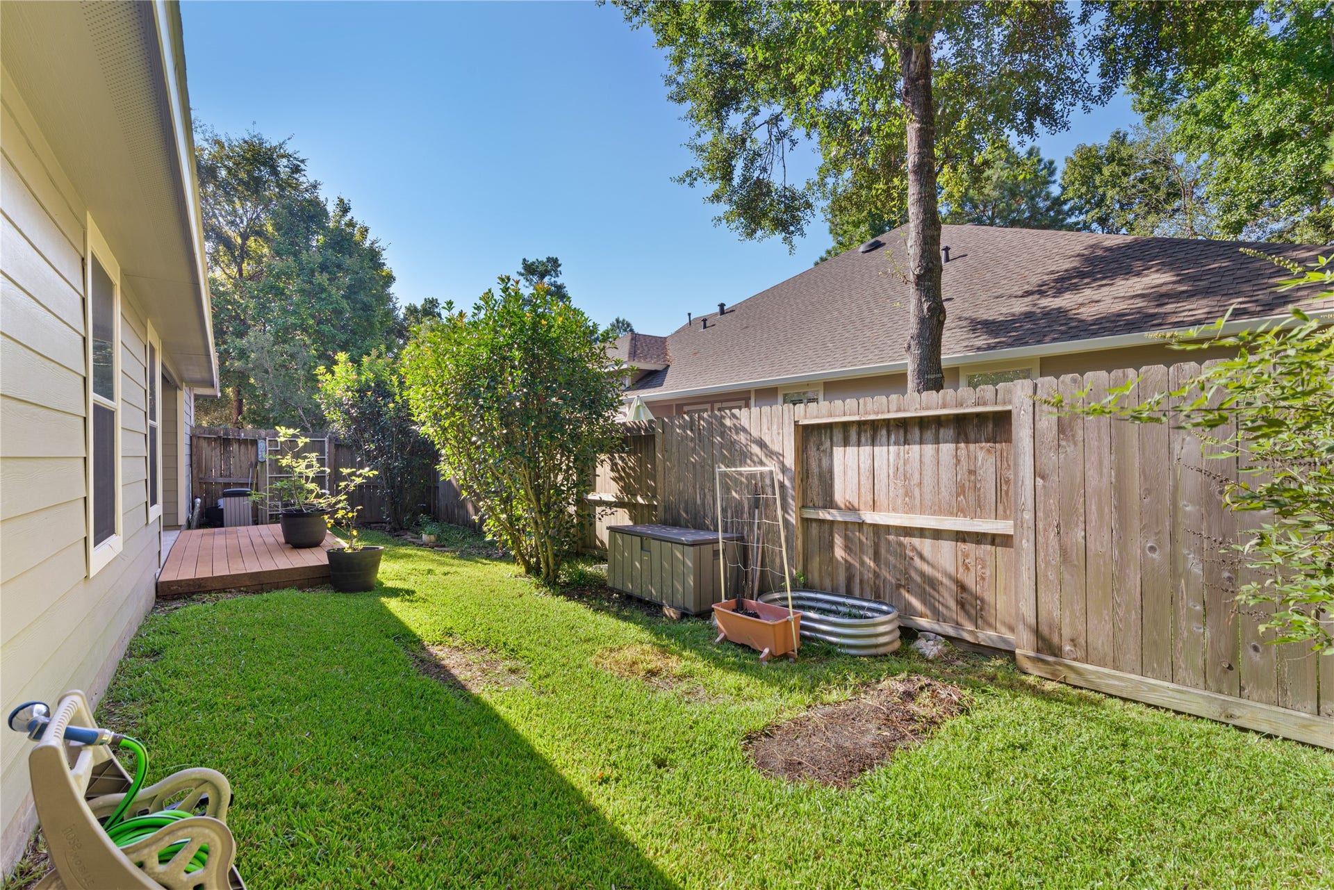 11 Abercrombie Place, Conroe, TX 77384 11 Abercrombie Place, Conroe, TX 77384