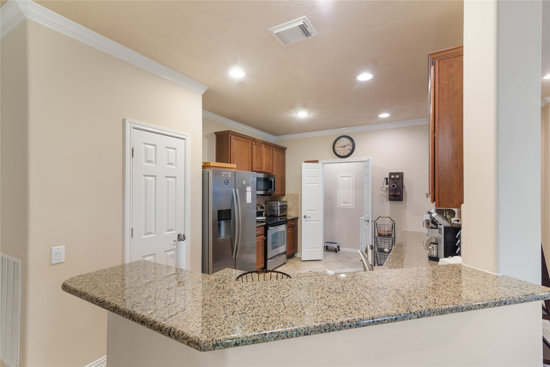11 Abercrombie Place, Conroe, TX 77384 11 Abercrombie Place, Conroe, TX 77384