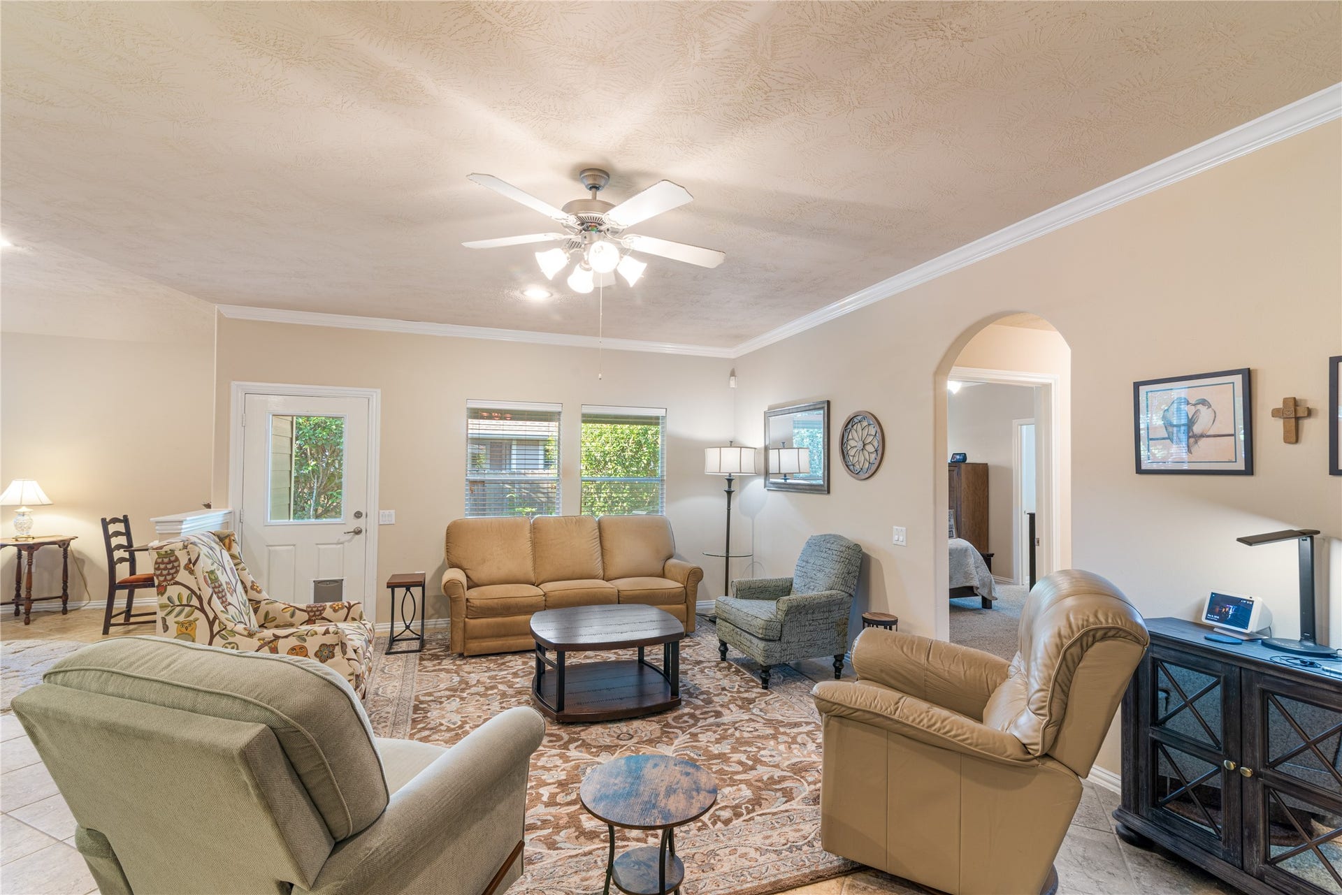 11 Abercrombie Place, Conroe, TX 77384 11 Abercrombie Place, Conroe, TX 77384