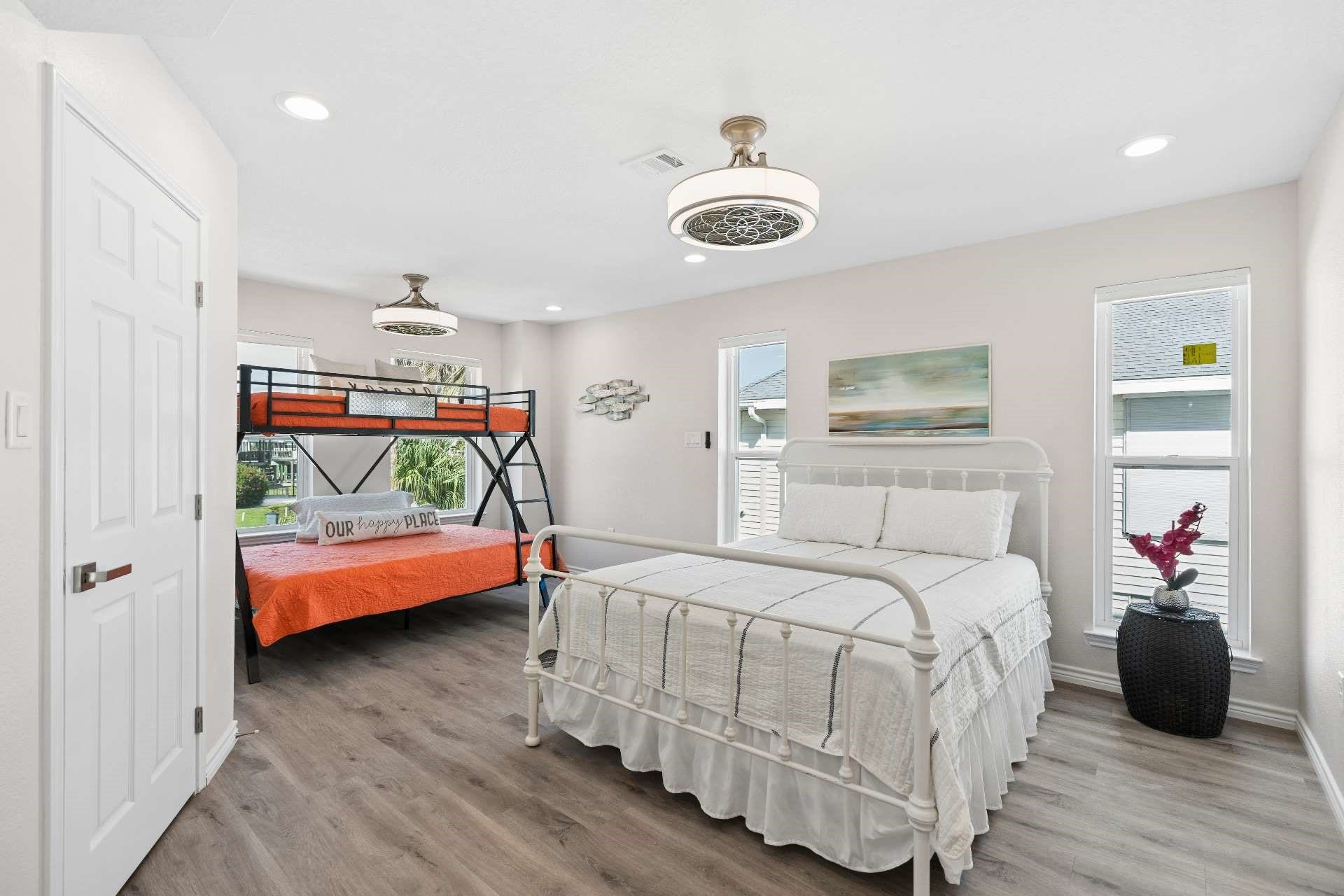 106 Quayside Drive, Tiki Island, TX 77554 106 Quayside Drive, Tiki Island, TX 77554