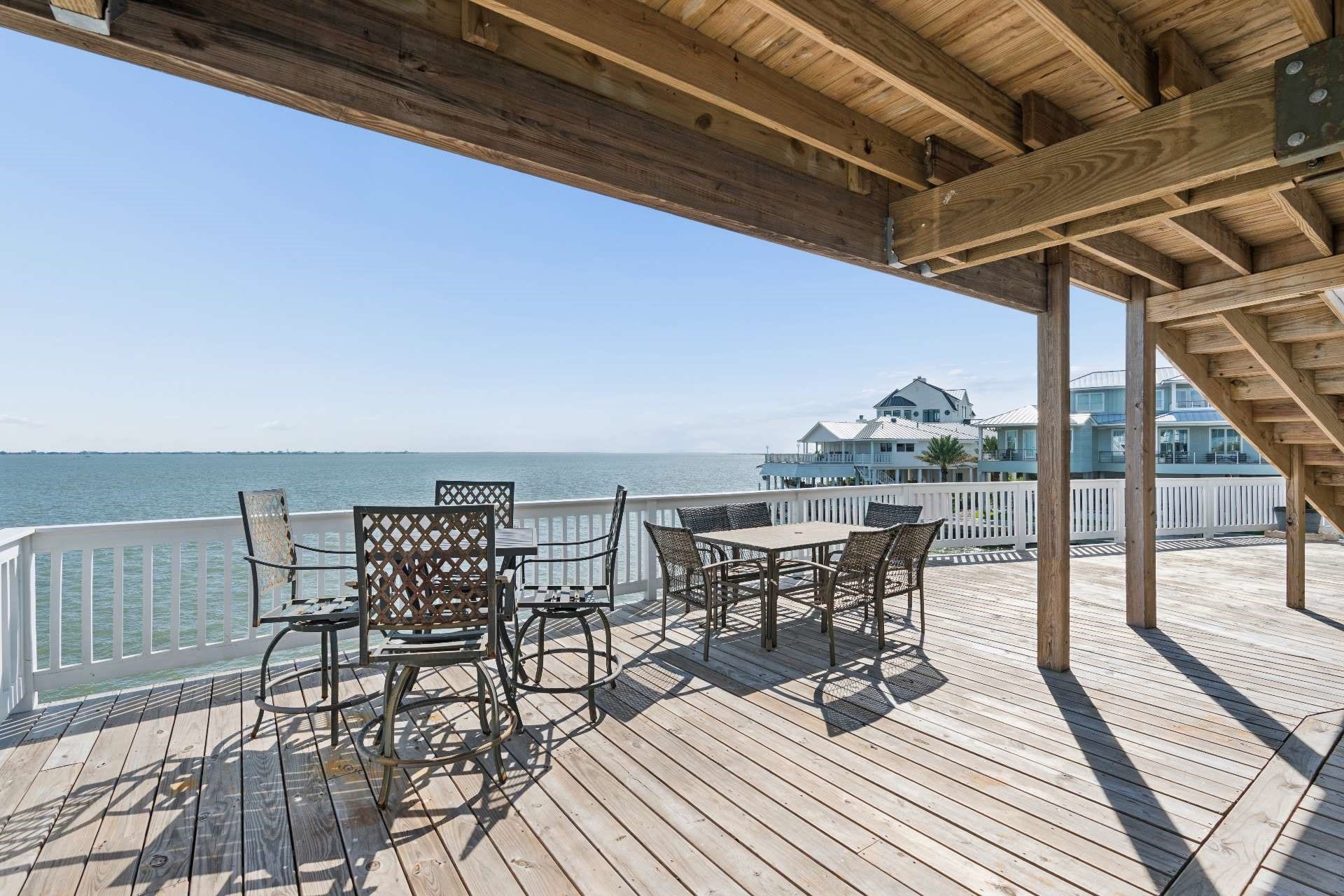 106 Quayside Drive, Tiki Island, TX 77554 106 Quayside Drive, Tiki Island, TX 77554