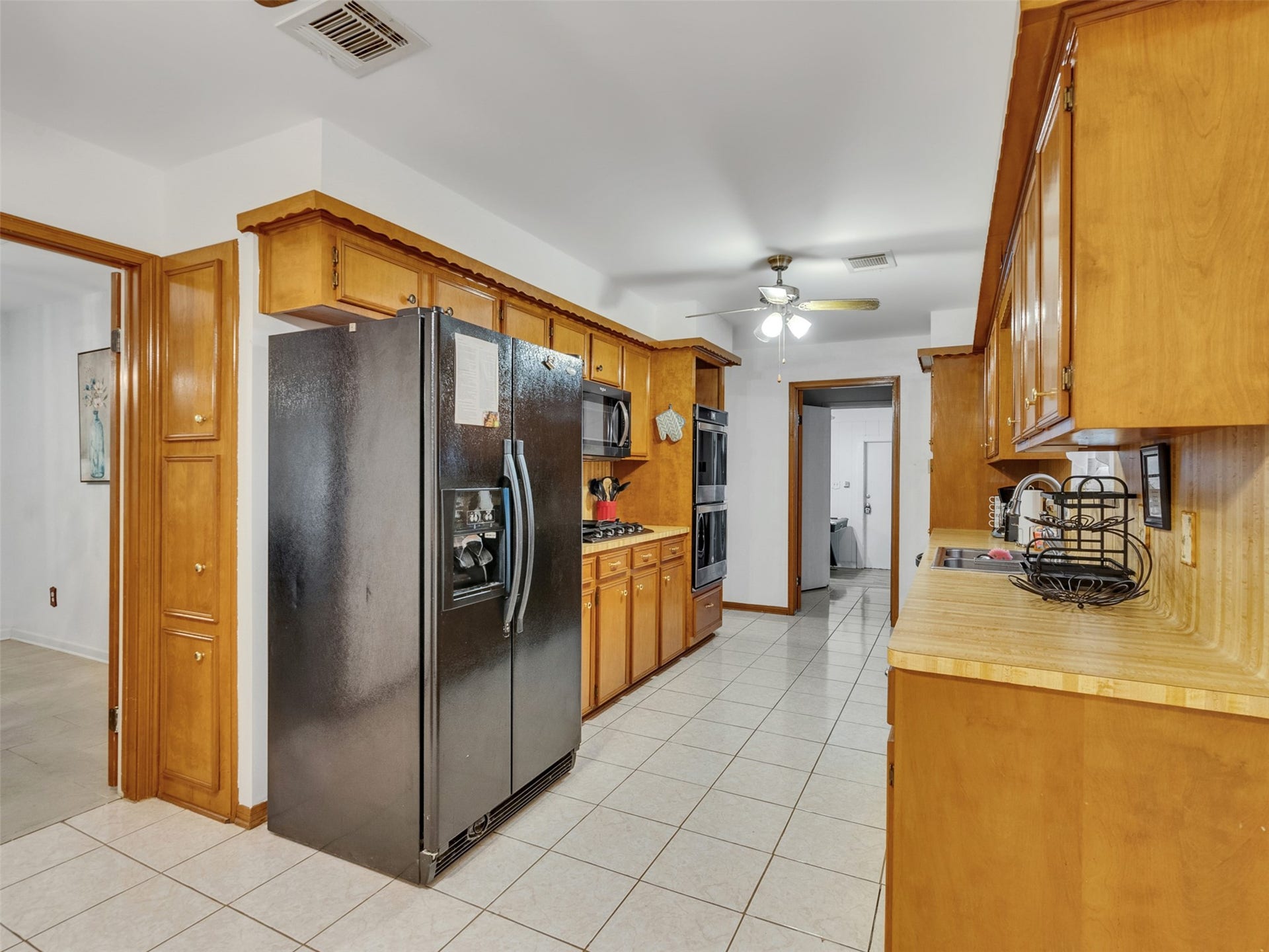 4002 Thistledown Drive, Pasadena, TX 77504