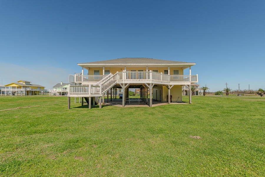 Property photo for 3520 Hannas Reef, Crystal Beach, TX