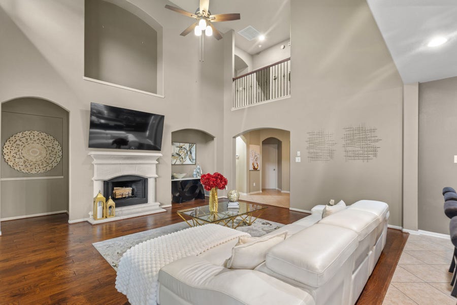 Property photo for 3515 Trail Bend Bend, Missouri City, TX