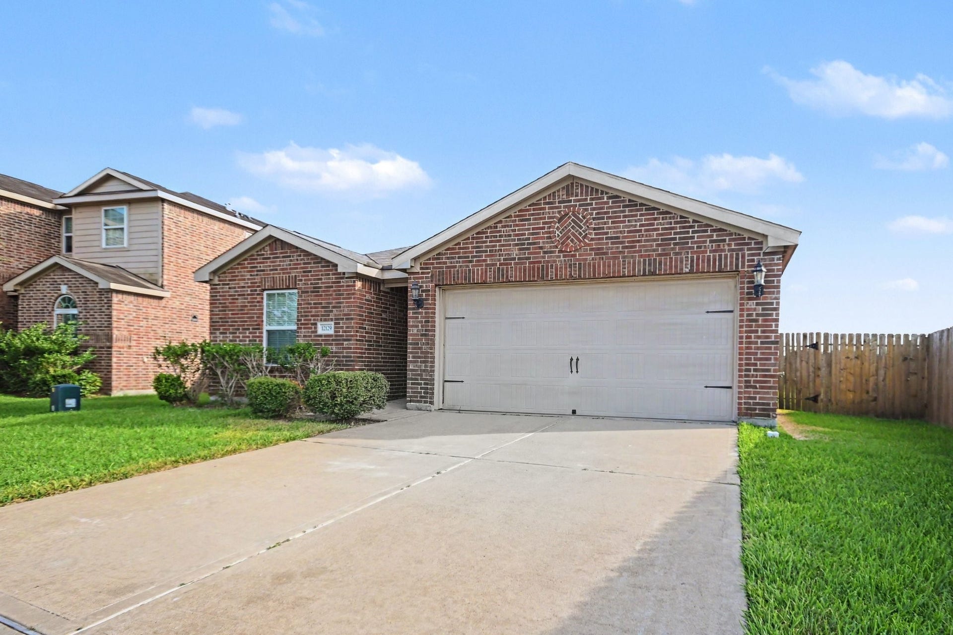 12129 Trawler Pl Place, Texas City, TX 77568 12129 Trawler Pl Place, Texas City, TX 77568