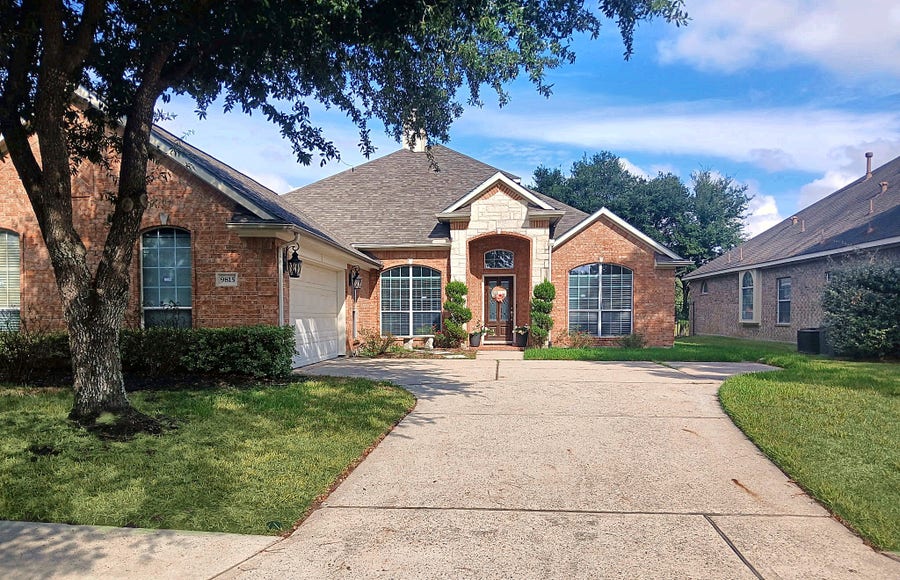 Property photo for 9815 Brilliant Lake Drive, Humble, TX