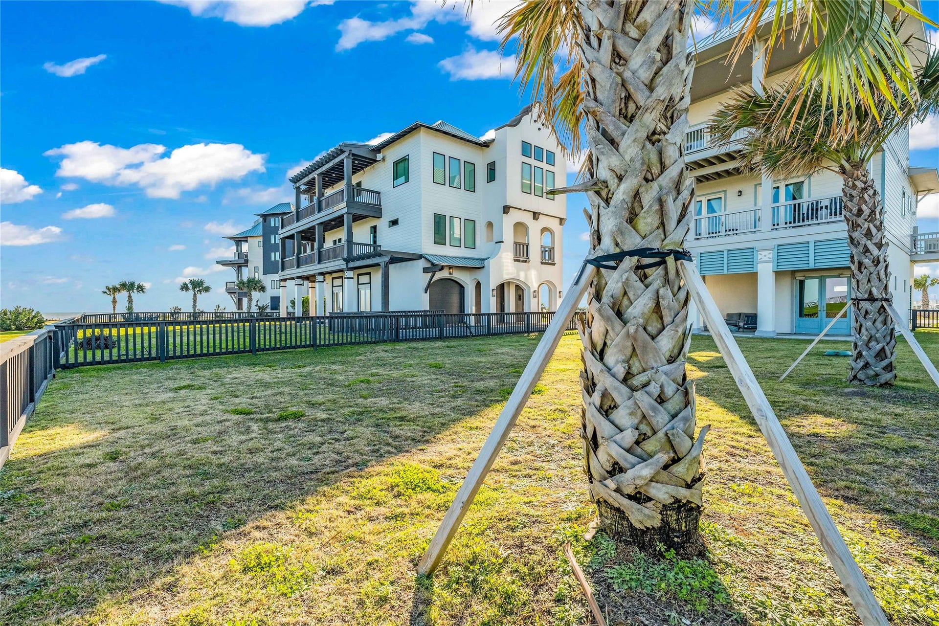 312 Seagrass, Gilchrist, TX 77617 The views never stop!