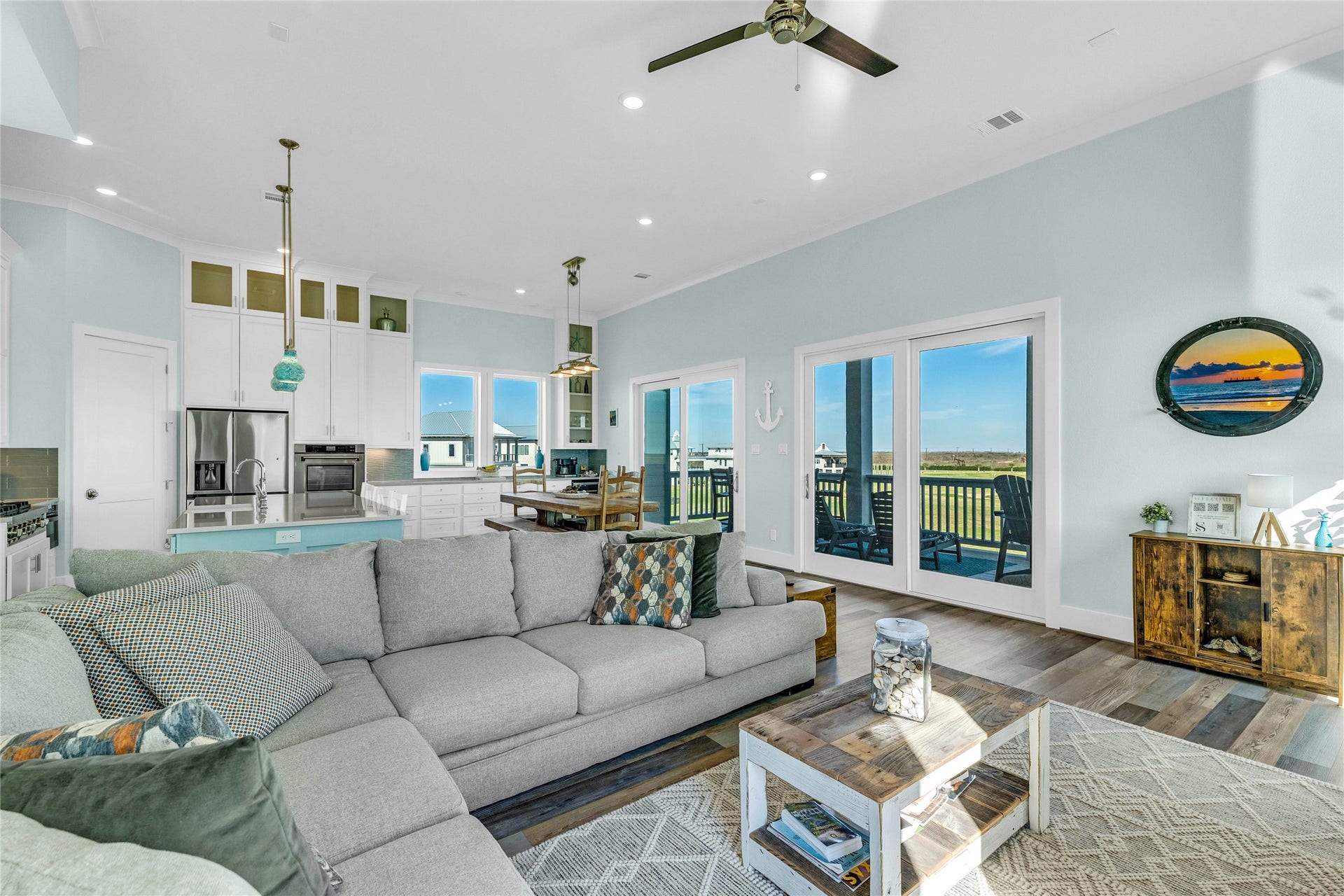 312 Seagrass, Gilchrist, TX 77617 More views!