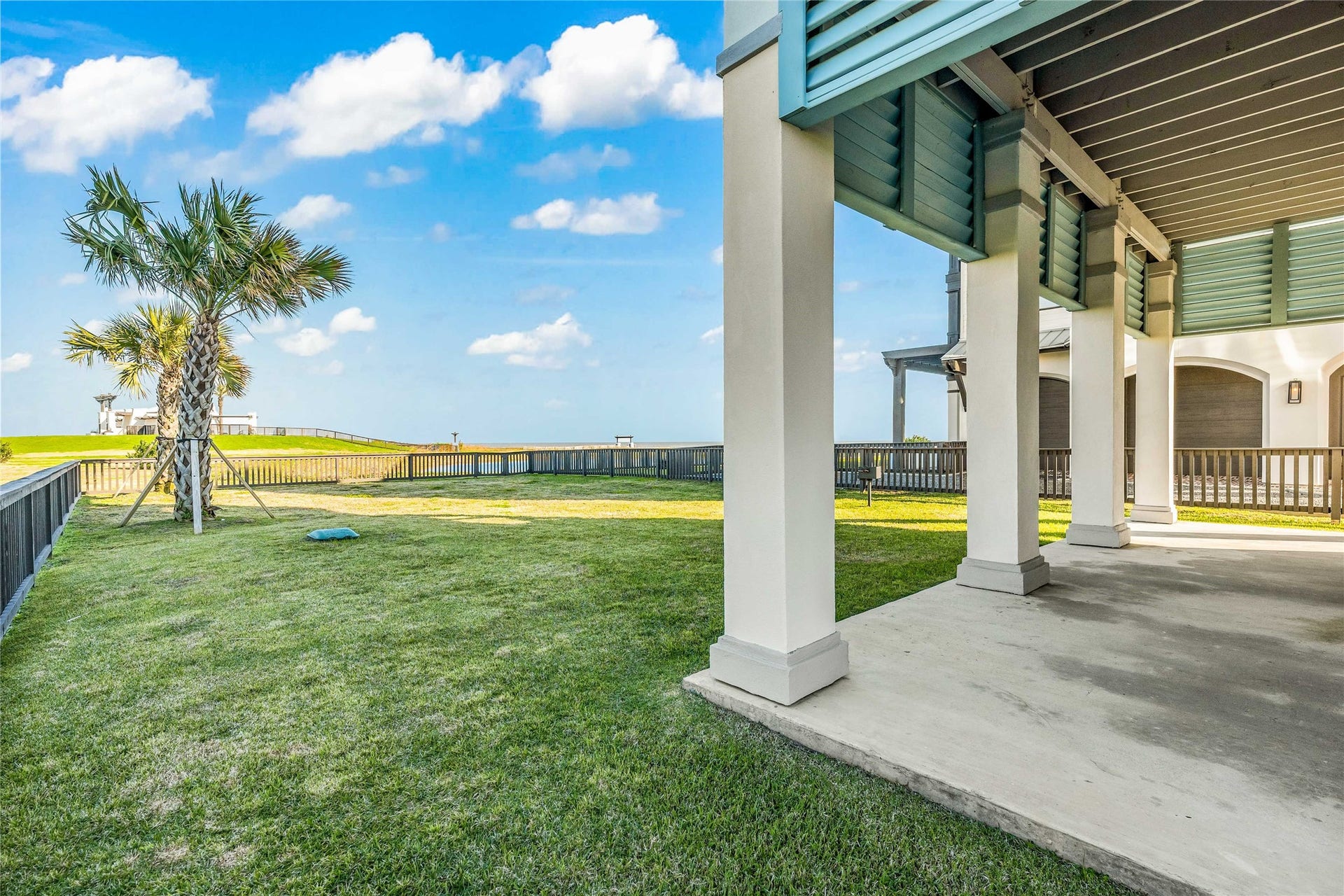 312 Seagrass, Gilchrist, TX 77617 Back yard & views of the house!