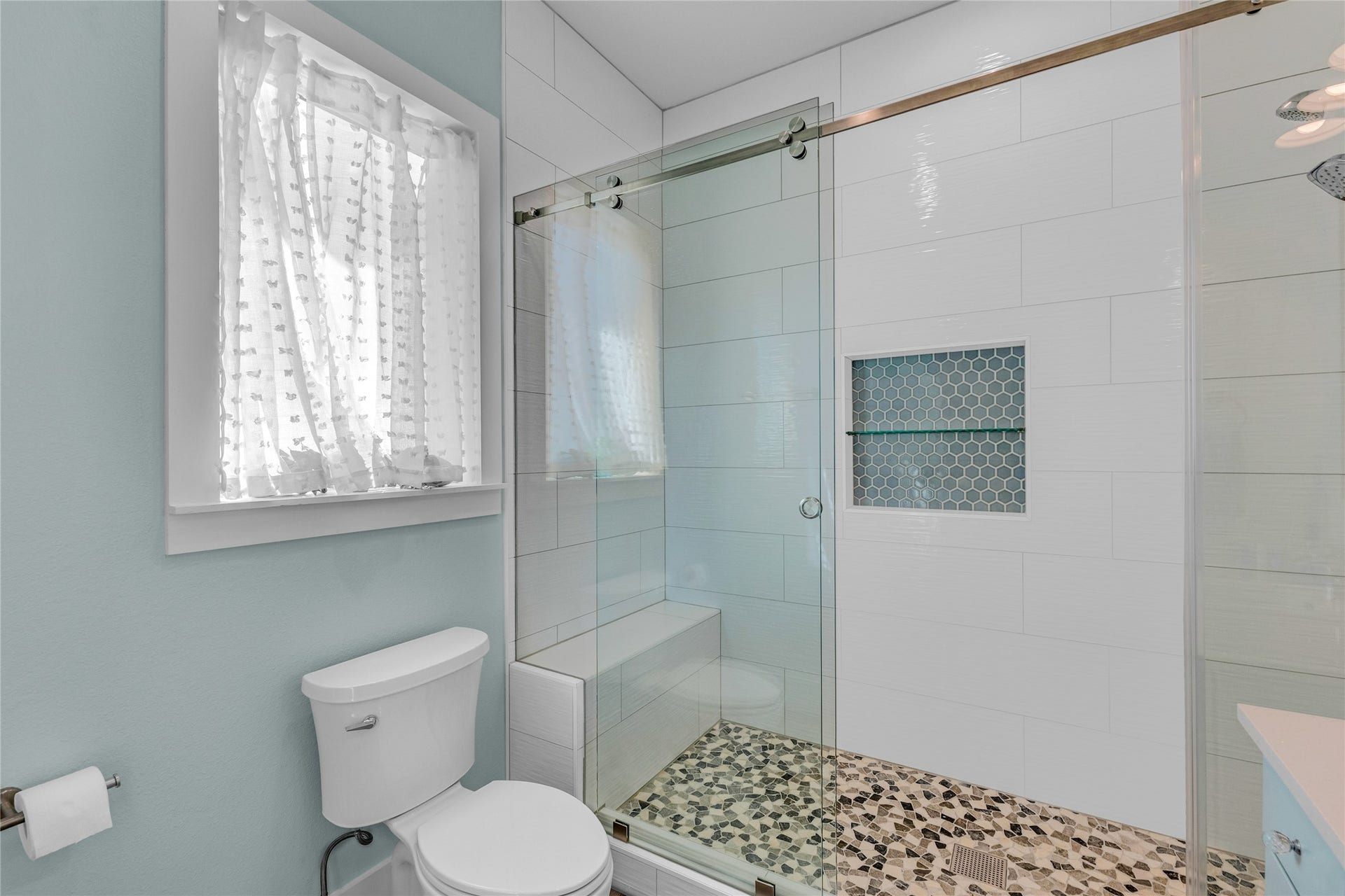312 Seagrass, Gilchrist, TX 77617 Bathroom on second floor.