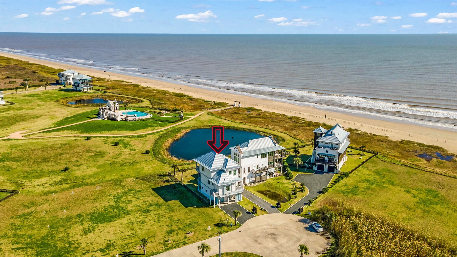 312 Seagrass, Gilchrist, TX 77617 Peaceful ocean & pool!