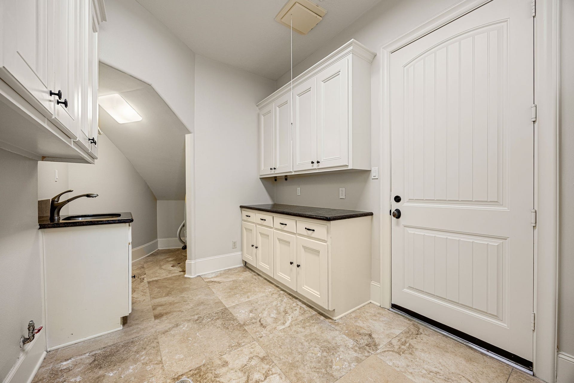 1711 Oak Shade Drive, Sugar Land, TX 77479