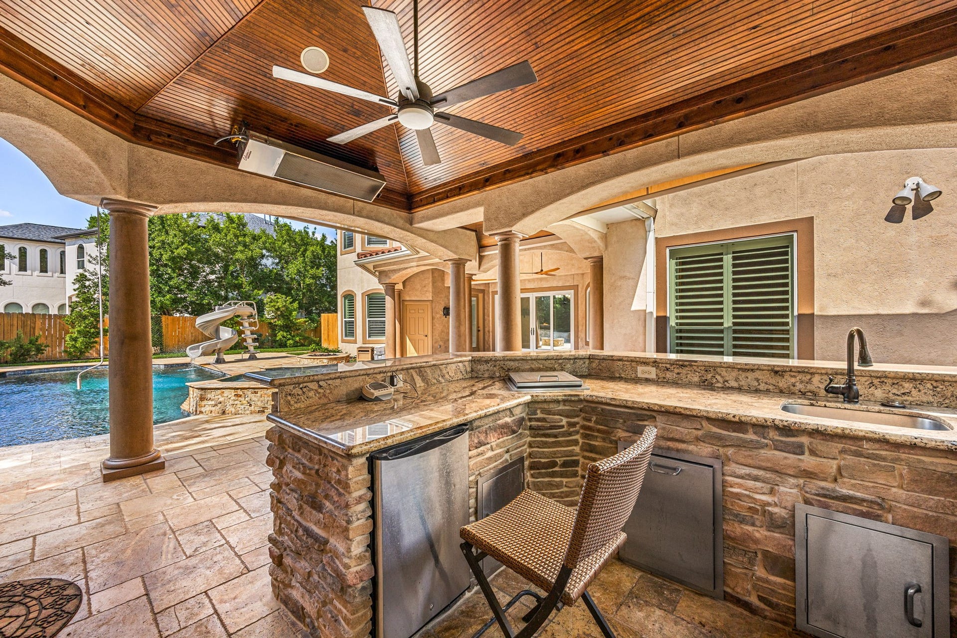 1711 Oak Shade Drive, Sugar Land, TX 77479