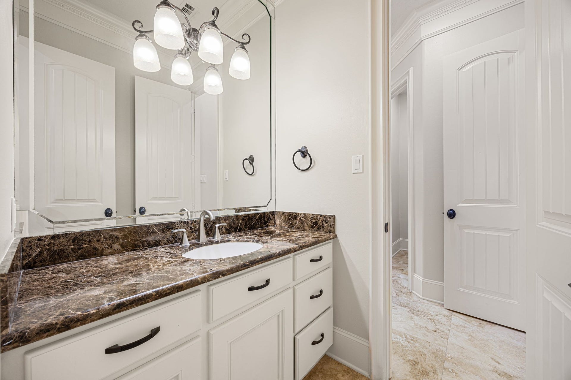 1711 Oak Shade Drive, Sugar Land, TX 77479