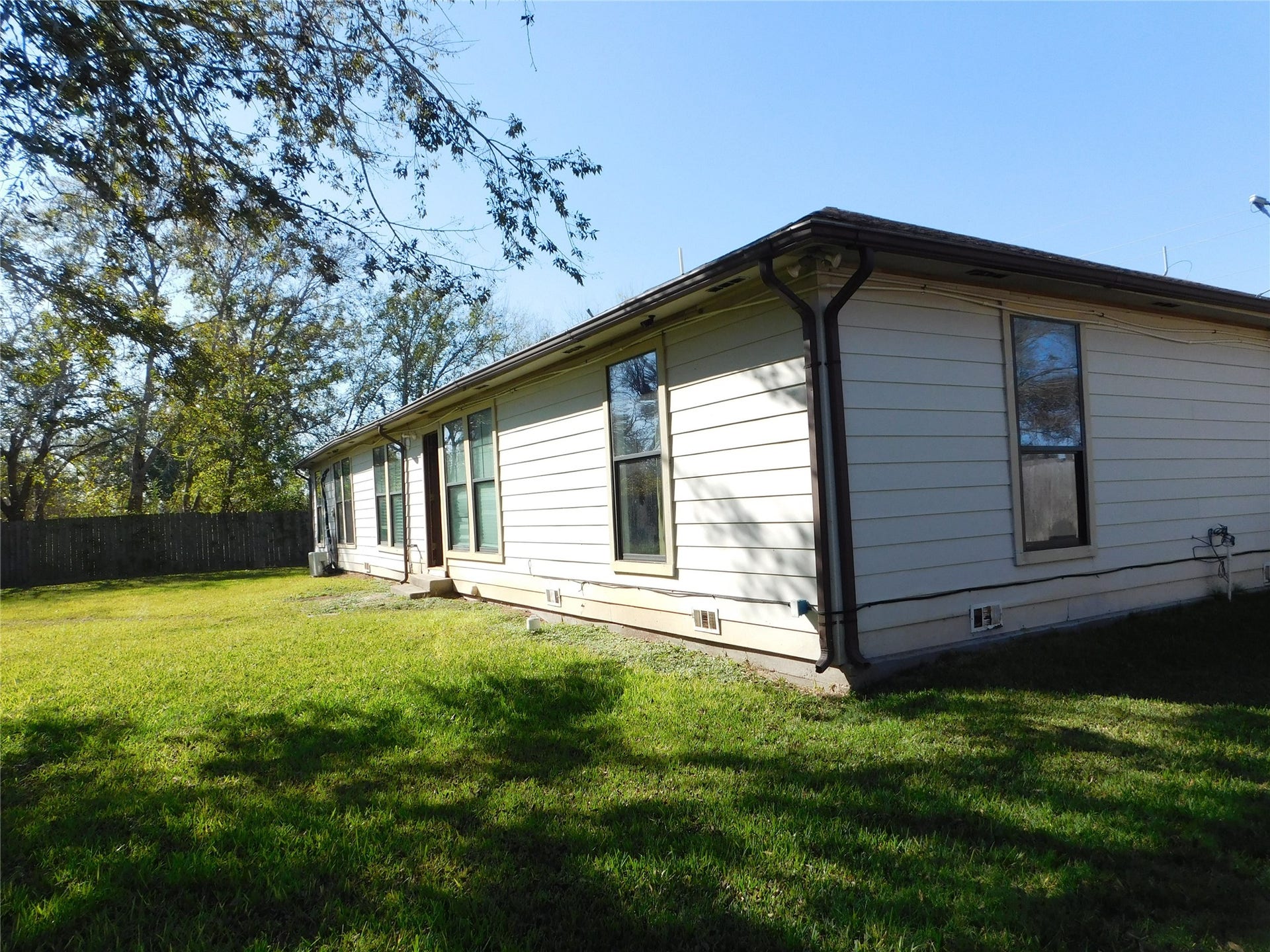 13203 Highway 59, Kendleton, TX 77451 13203 Highway 59, Kendleton, TX 77451