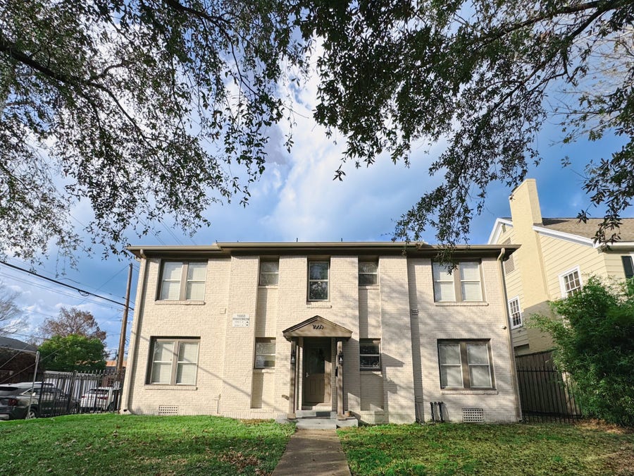 Property photo for 1660 Hawthorne Street, Houston, TX