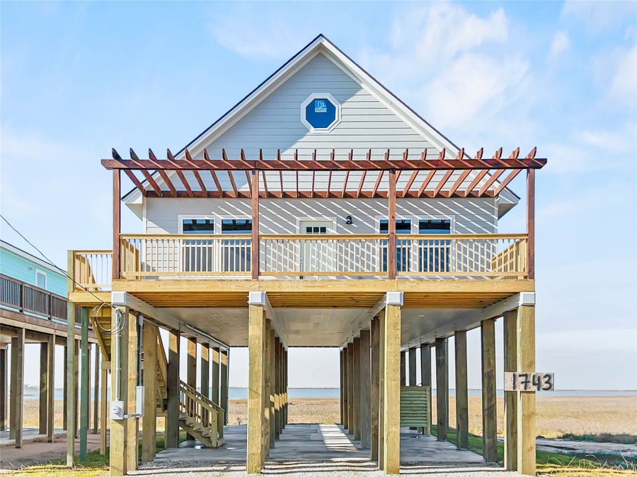 Property photo for 1743 Bluewater Highway, Surfside Beach, TX