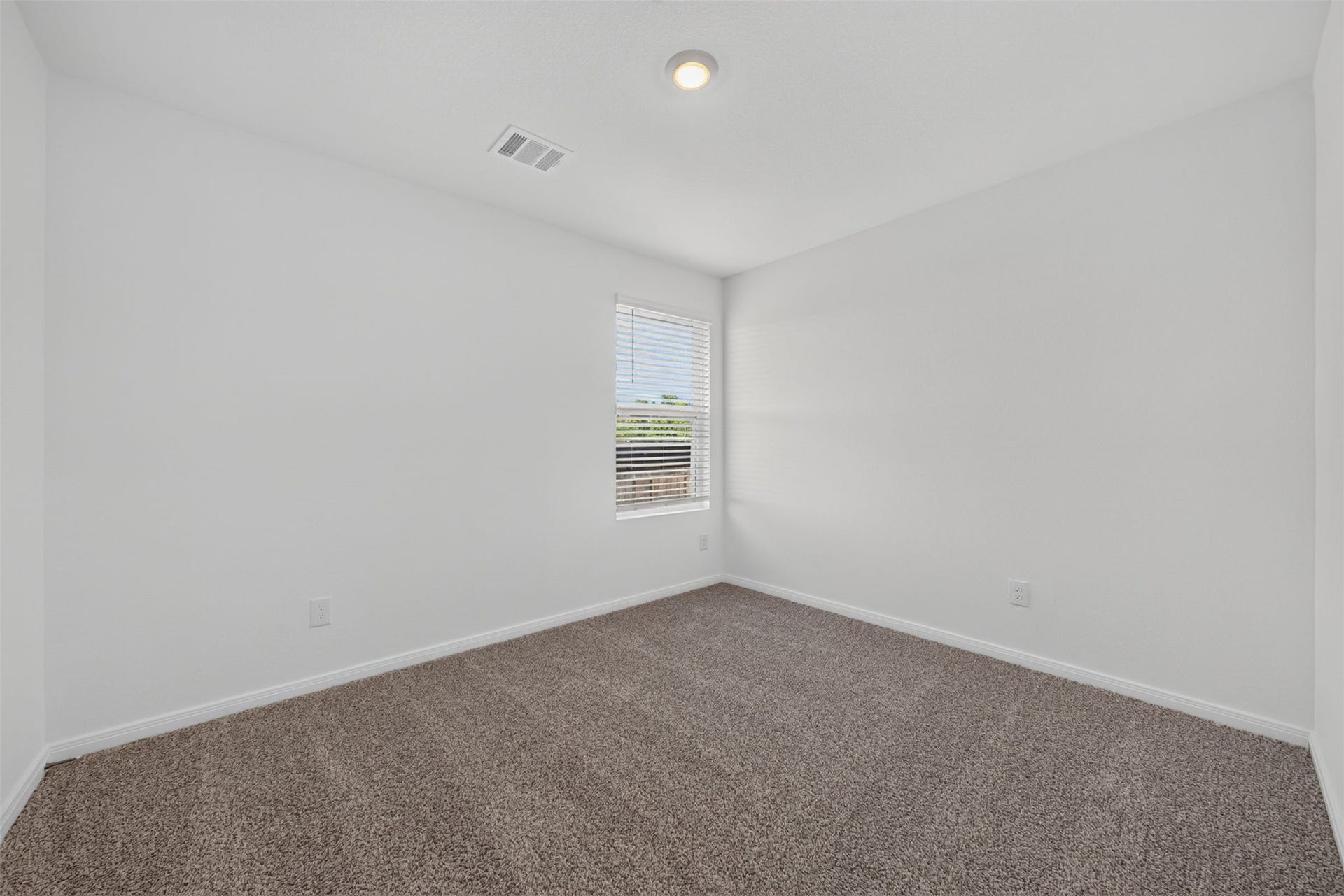 13054 Turret Bend Way, Willis, TX 77378