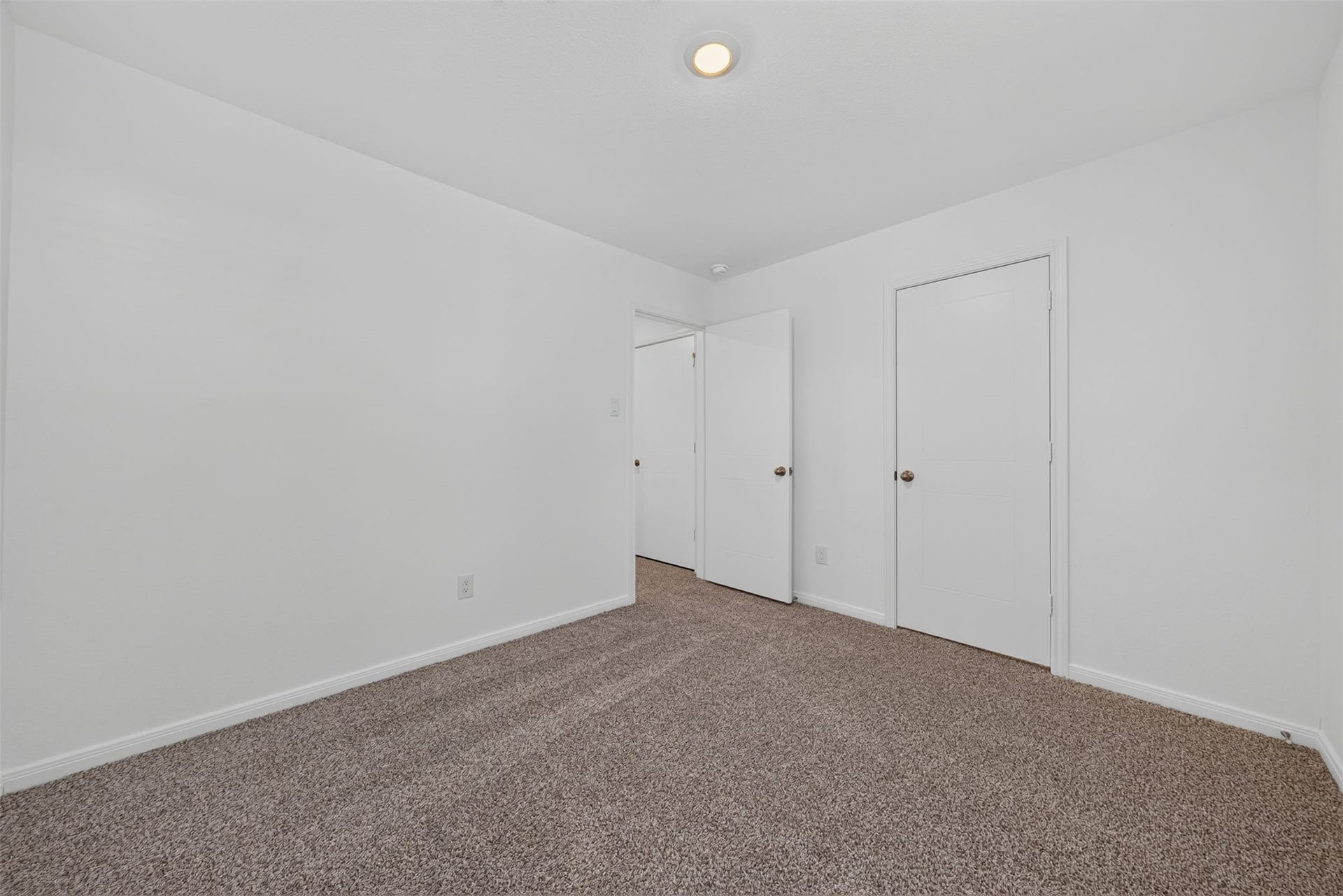 13054 Turret Bend Way, Willis, TX 77378