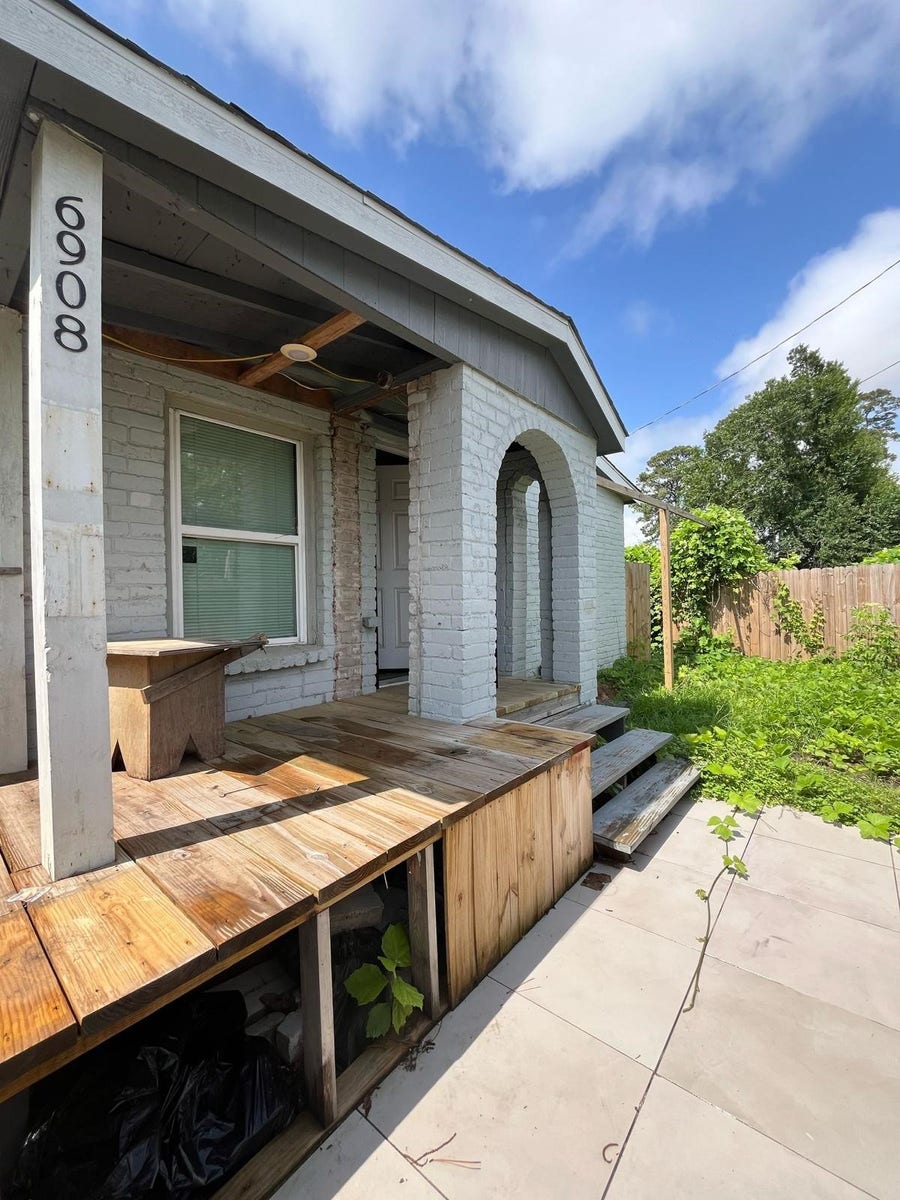 Property photo for 6908 LARKSTONE Street, Houston, TX