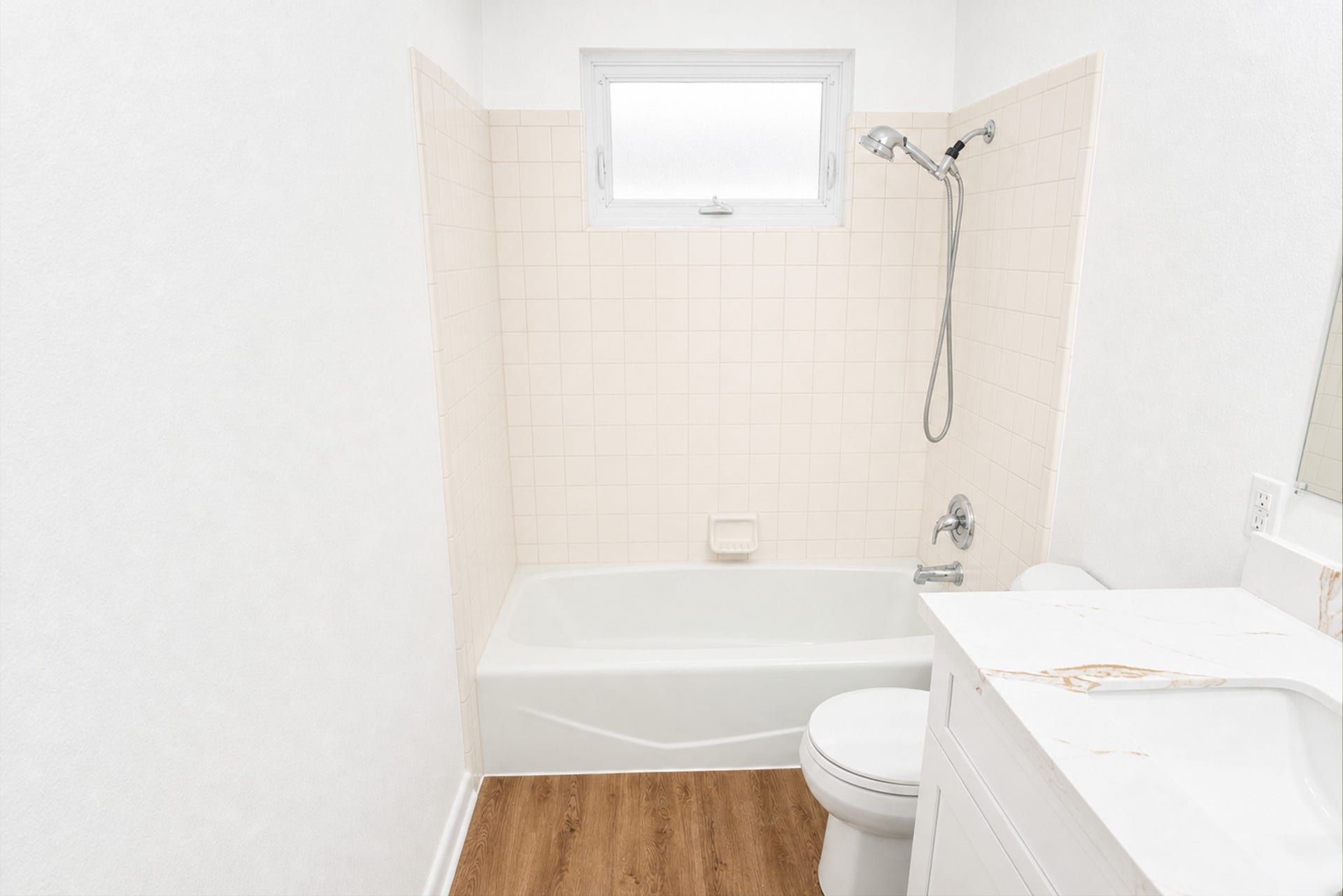 12 Lazybrook Street, Angleton, TX 77515 12 Lazybrook Street, Angleton, TX 77515