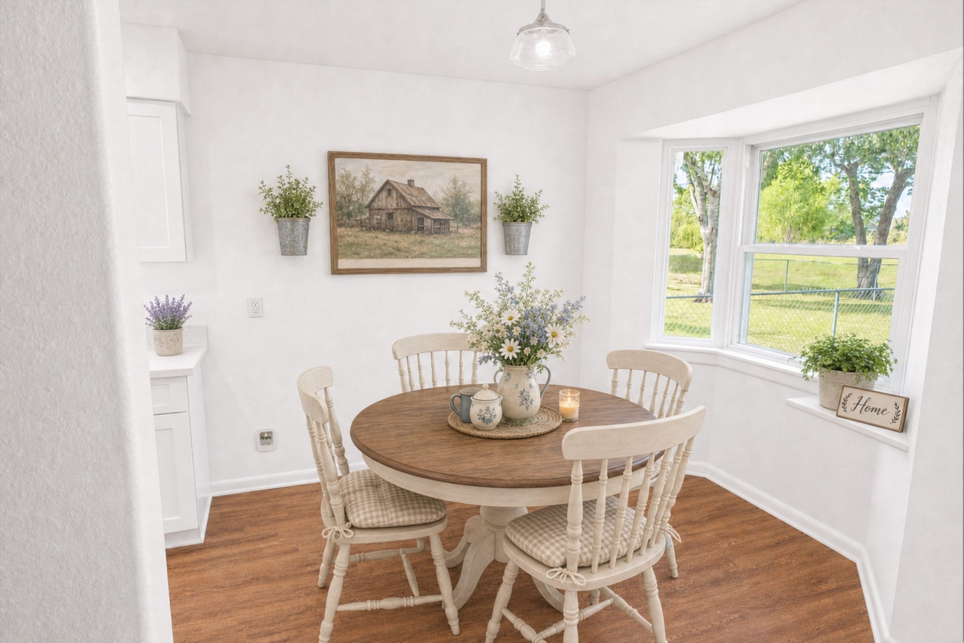 12 Lazybrook Street, Angleton, TX 77515 * Virtually Staged *
