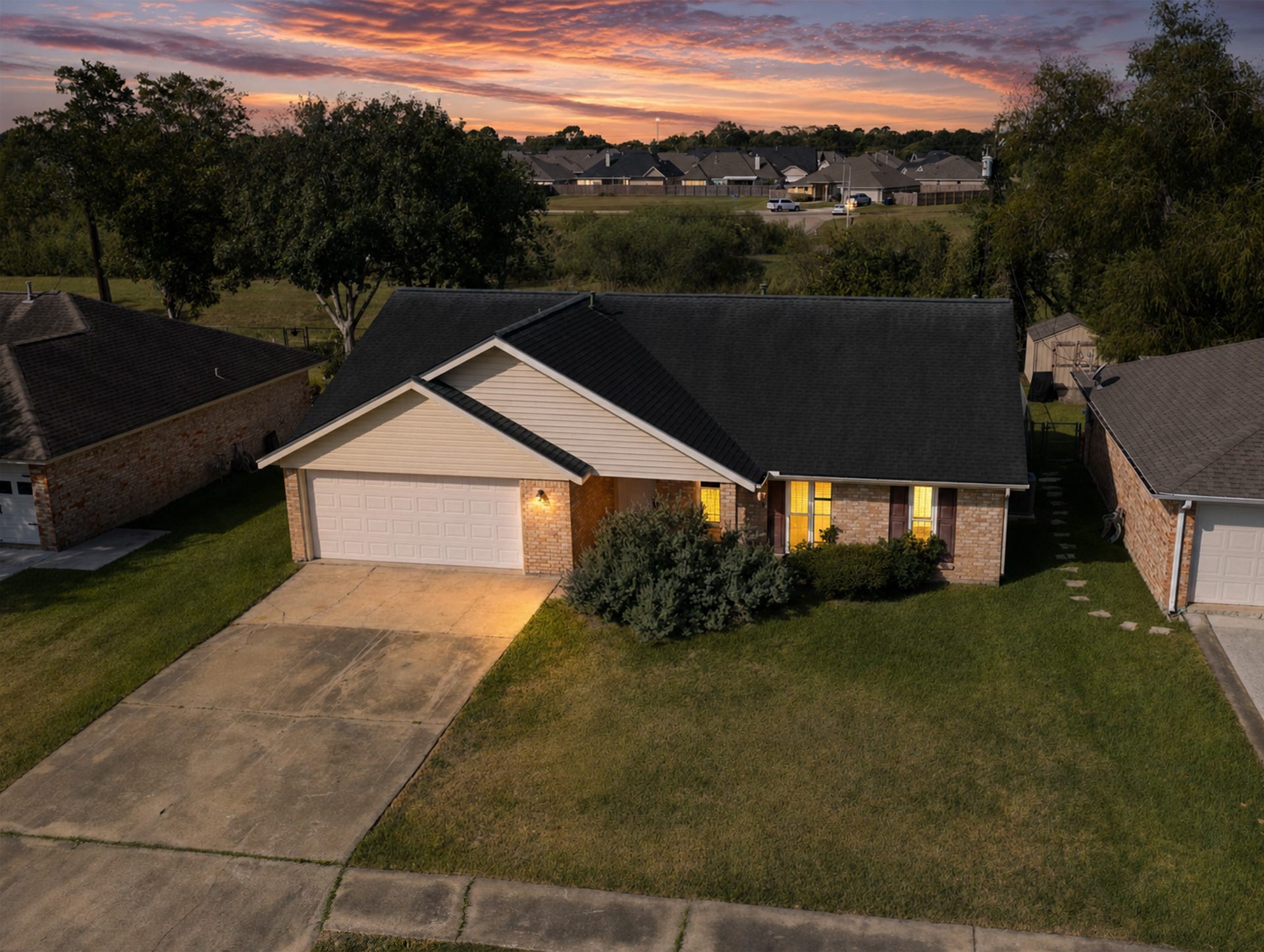 12 Lazybrook Street, Angleton, TX 77515 12 Lazybrook Street, Angleton, TX 77515