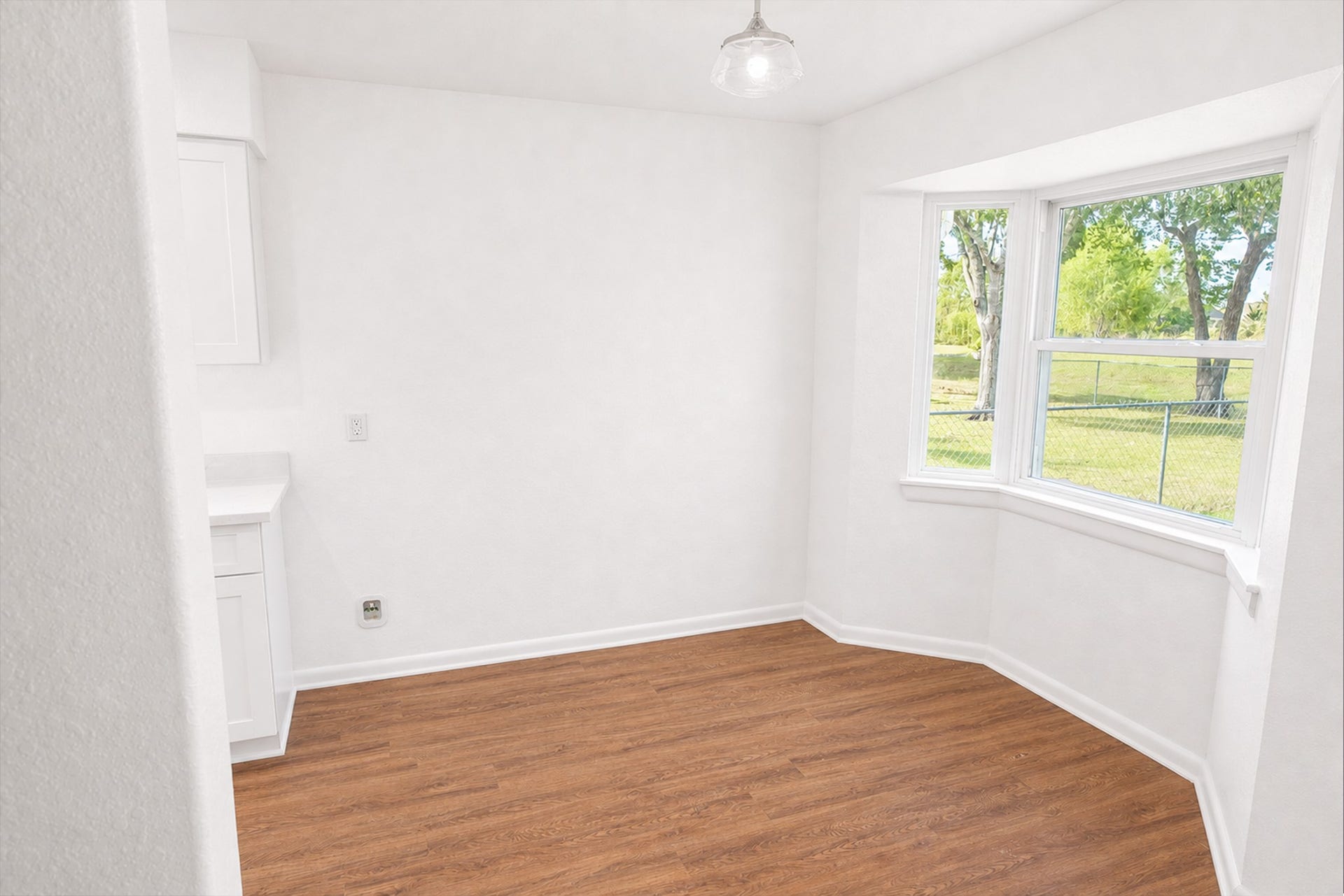 12 Lazybrook Street, Angleton, TX 77515 12 Lazybrook Street, Angleton, TX 77515