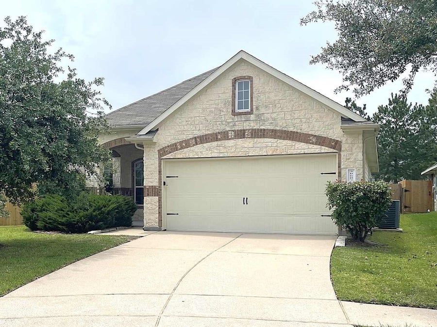 Property photo for 30607 Gardenia Trace Drive, Spring, TX