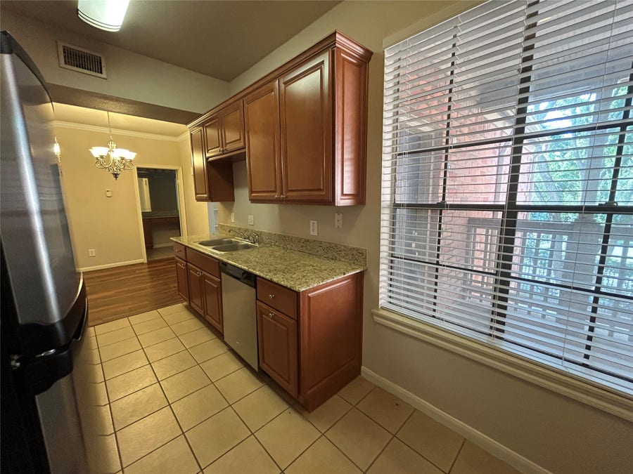 Property photo for 2255 Braeswood Park Drive, #218, Houston, TX