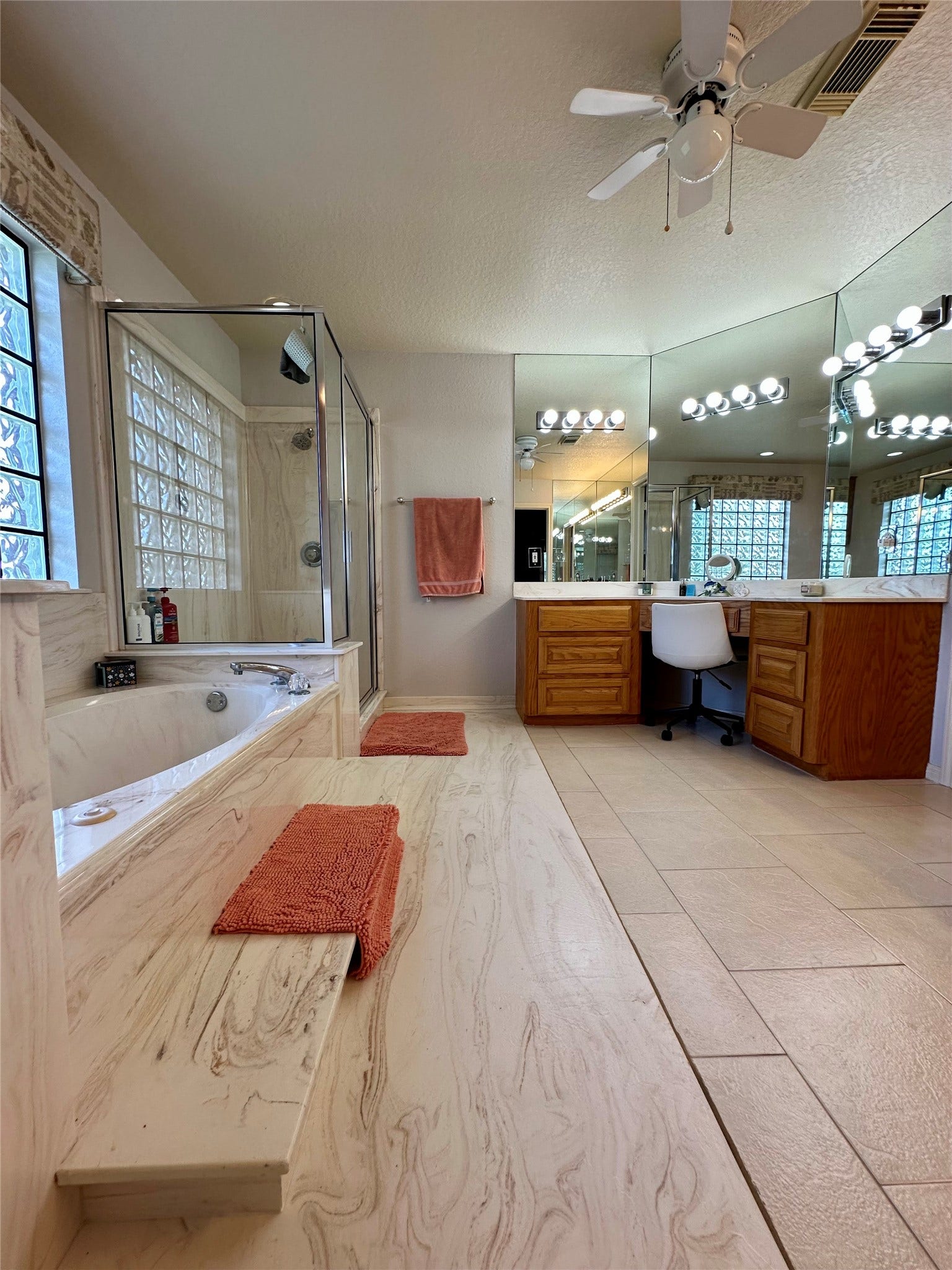 1614 Avenue Q, Santa Fe, TX 77510 1614 Avenue Q, Santa Fe, TX 77510