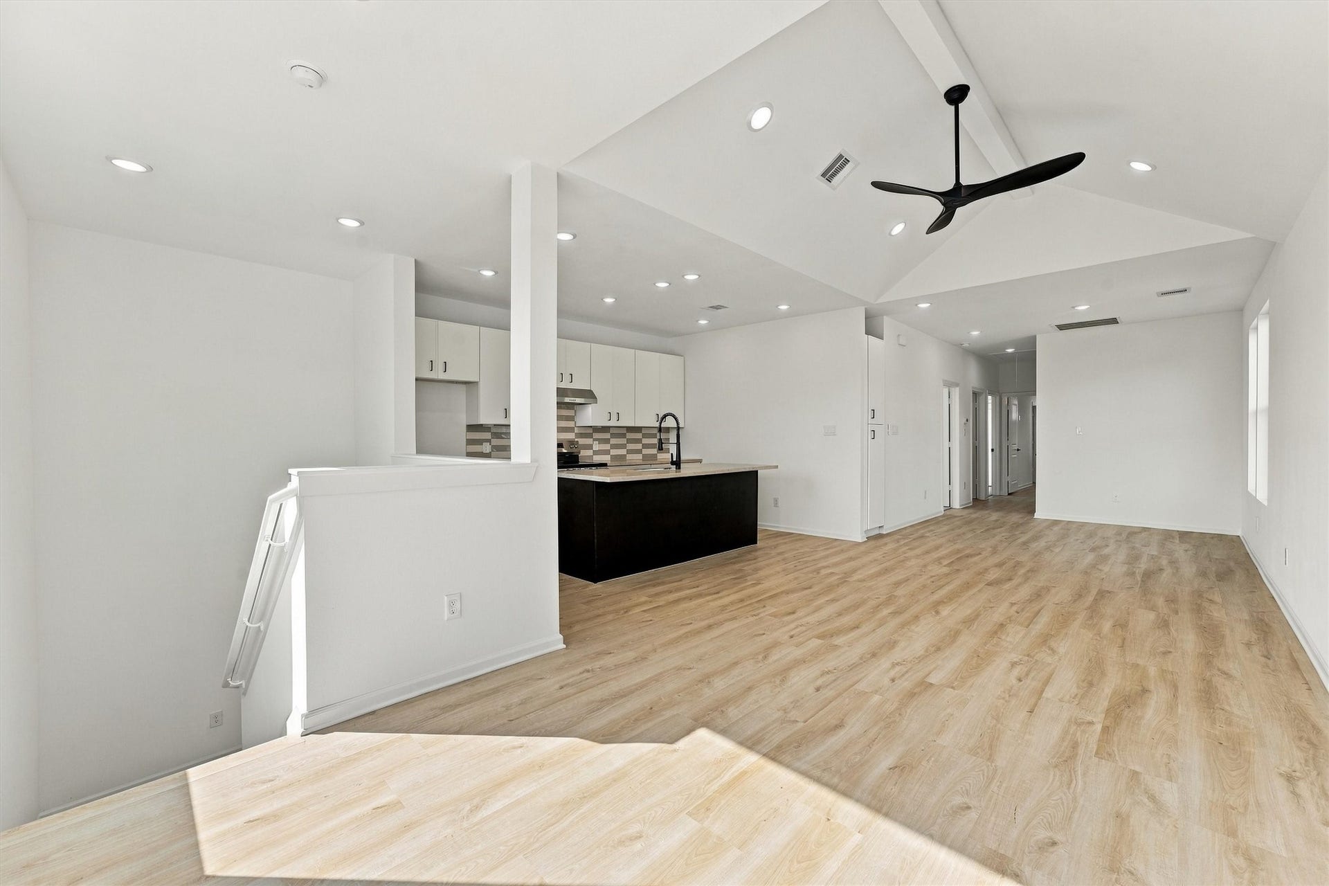 6833 Cohn, #A and B, Houston, TX 77091