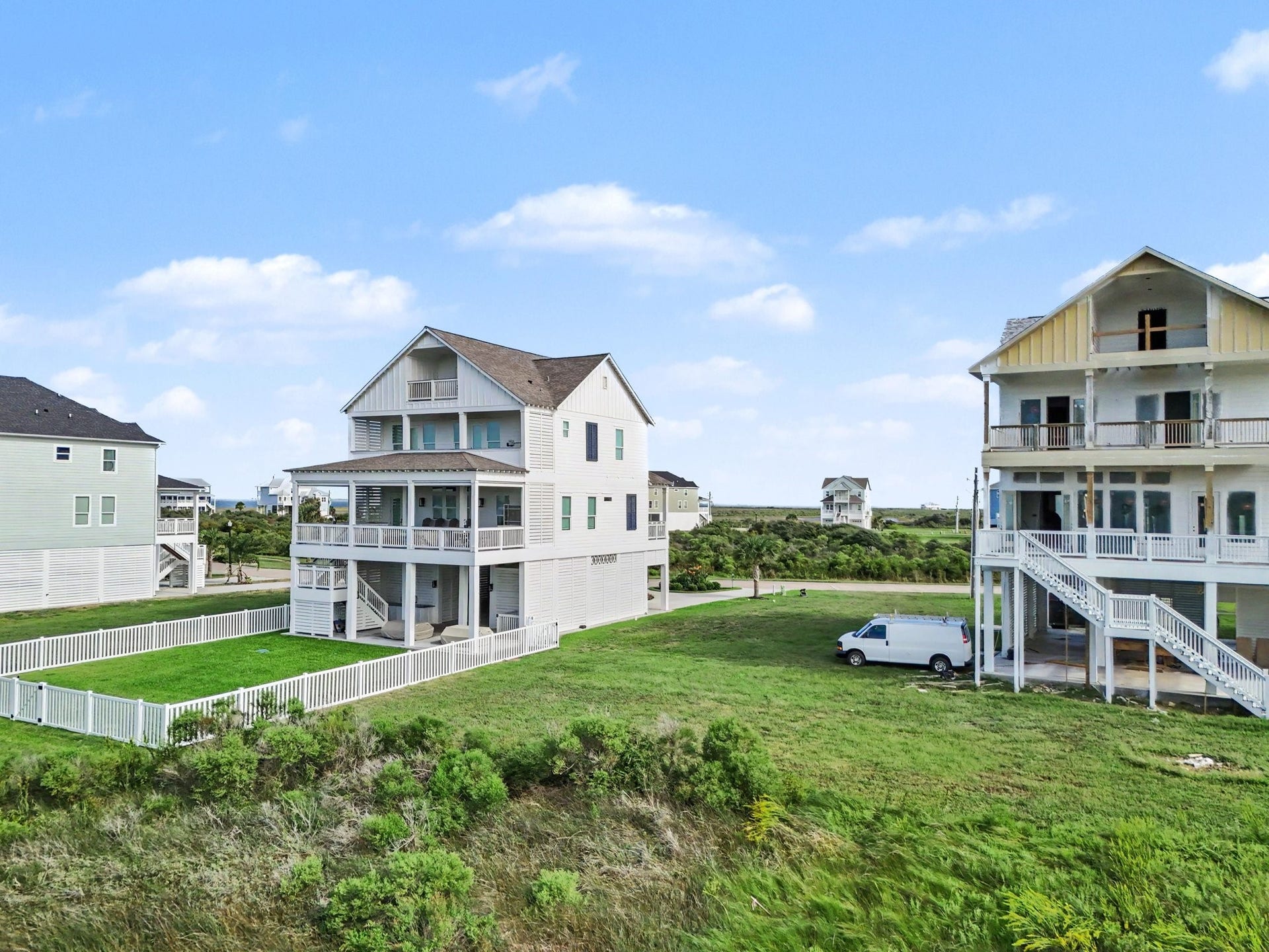25931 Bay Breeze Drive, Galveston, TX 77554 25931 Bay Breeze Drive, Galveston, TX 77554