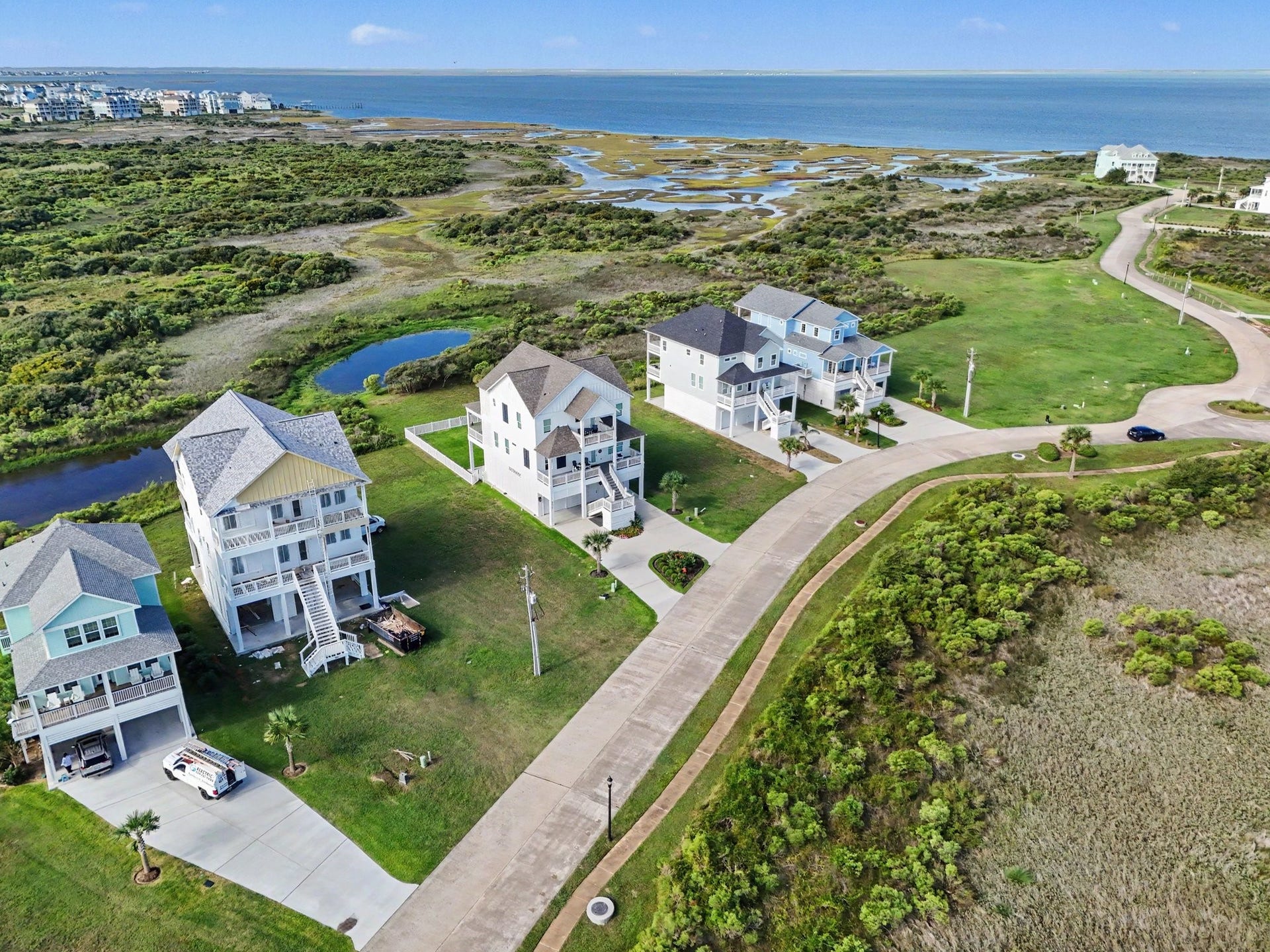 25931 Bay Breeze Drive, Galveston, TX 77554 25931 Bay Breeze Drive, Galveston, TX 77554