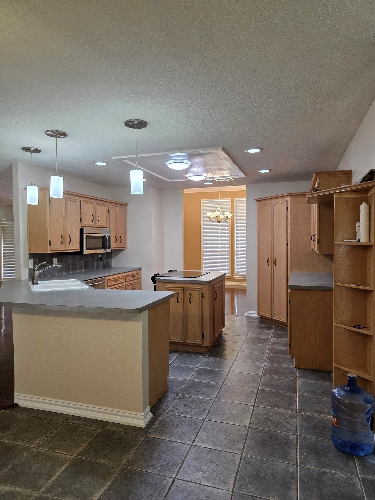 Huge Kitchen area