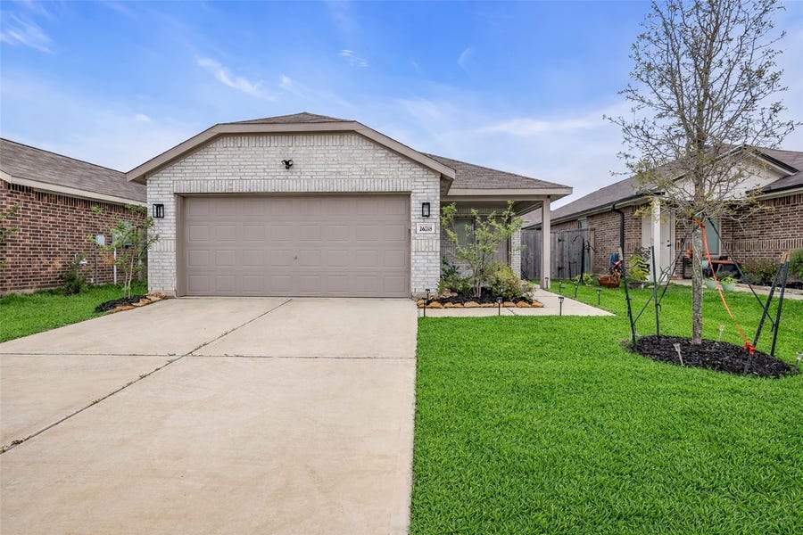 Property photo for 26718 Paloma Blanca Drive, Katy, TX