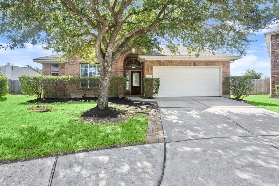 Property photo for 21702 Mileham Lane, Spring, TX