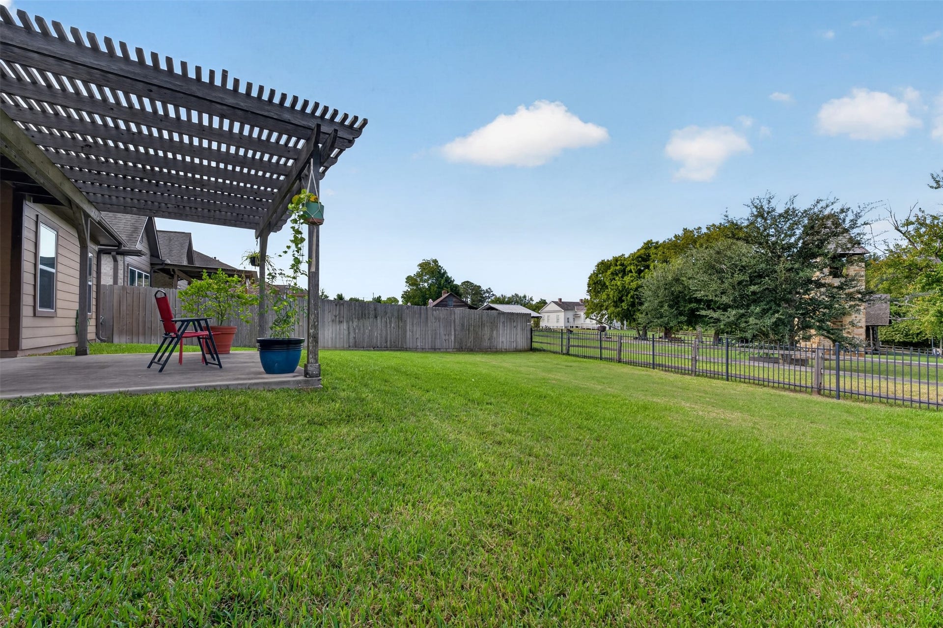 216 Racetrack Lane, Montgomery, TX 77356 216 Racetrack Lane, Montgomery, TX 77356