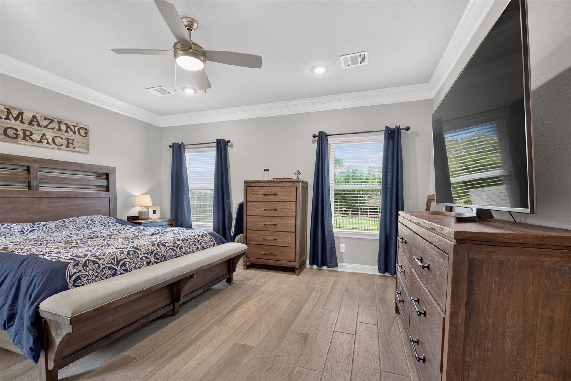 216 Racetrack Lane, Montgomery, TX 77356 216 Racetrack Lane, Montgomery, TX 77356