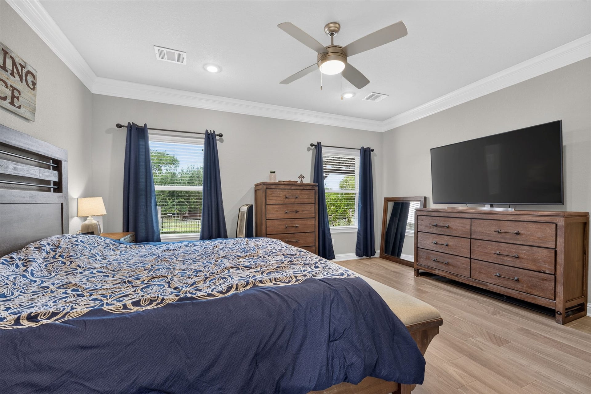 216 Racetrack Lane, Montgomery, TX 77356 216 Racetrack Lane, Montgomery, TX 77356