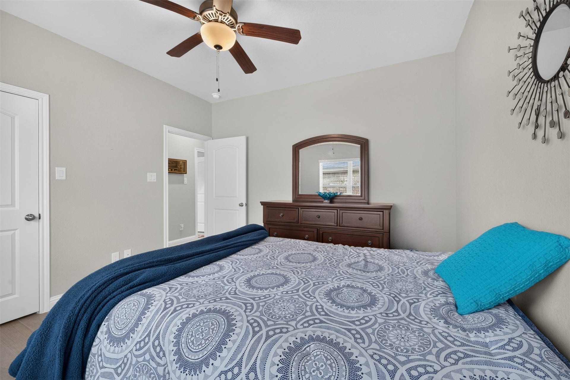 216 Racetrack Lane, Montgomery, TX 77356 216 Racetrack Lane, Montgomery, TX 77356