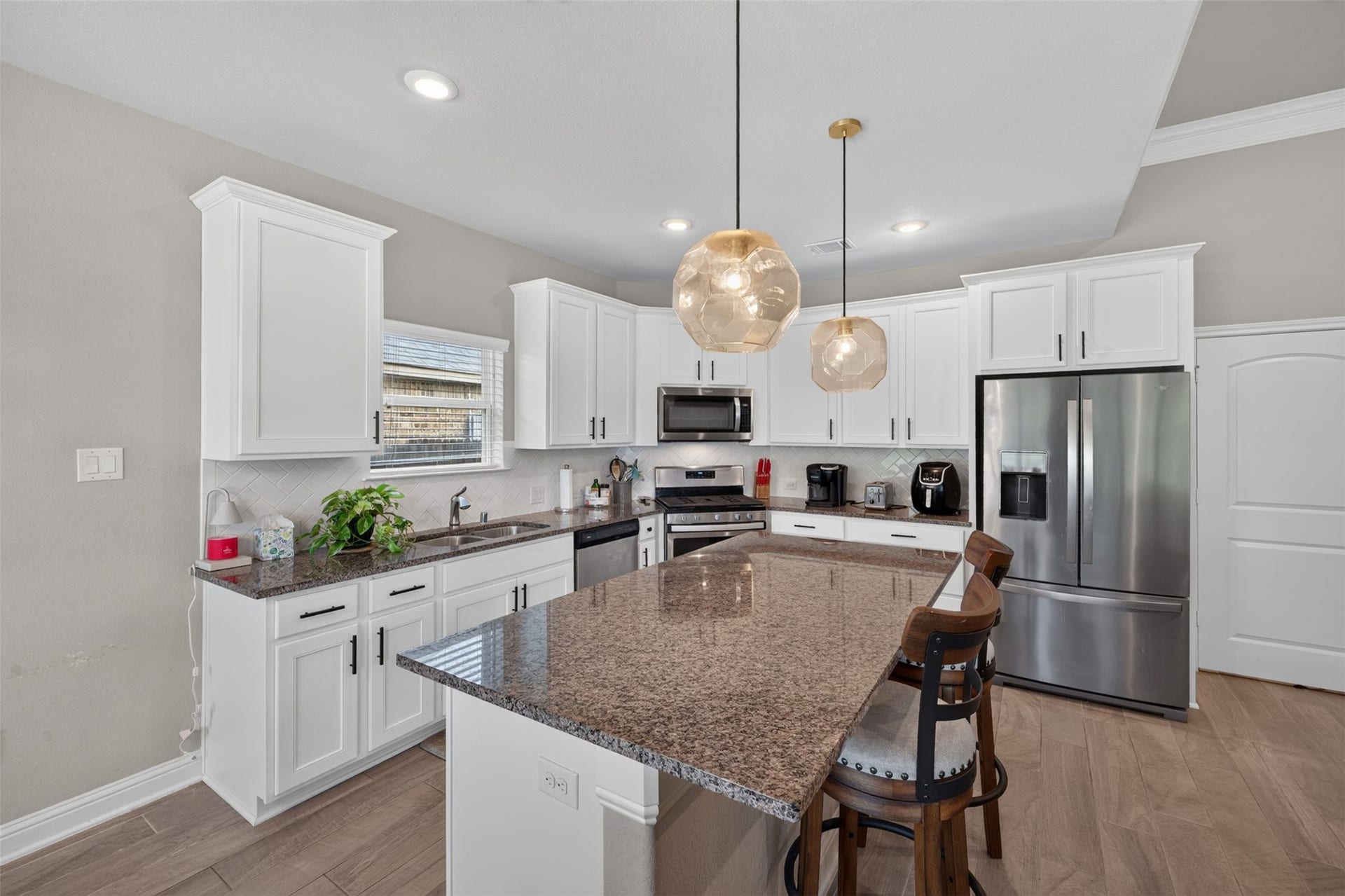 216 Racetrack Lane, Montgomery, TX 77356 216 Racetrack Lane, Montgomery, TX 77356