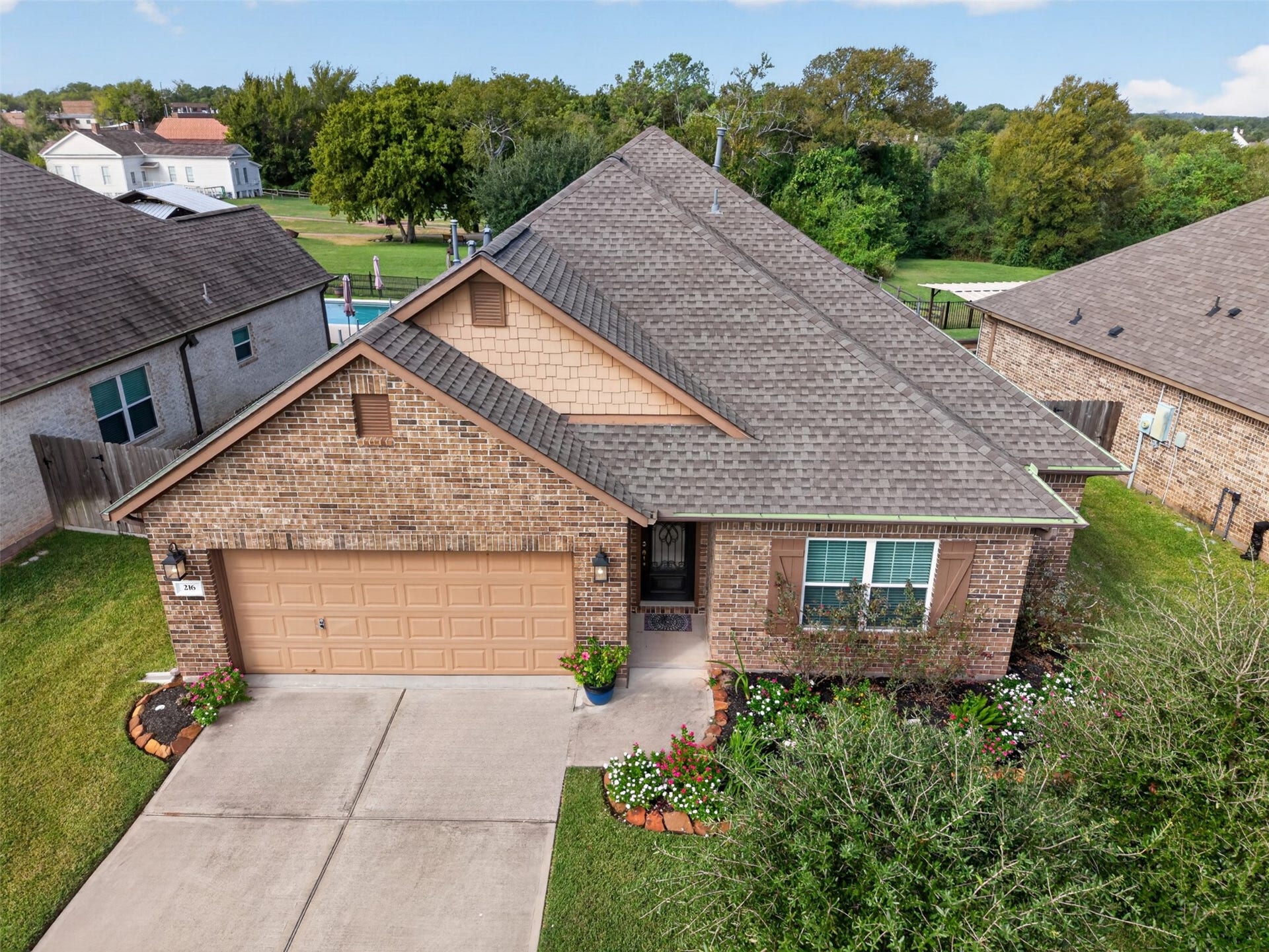 216 Racetrack Lane, Montgomery, TX 77356 216 Racetrack Lane, Montgomery, TX 77356