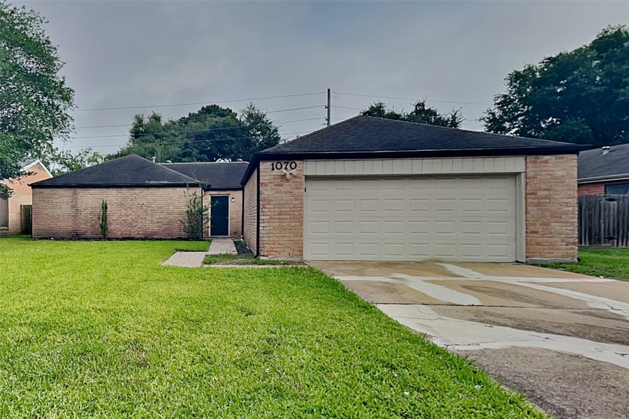 Property photo for 1070 Red Rock Canyon Drive, Katy, TX