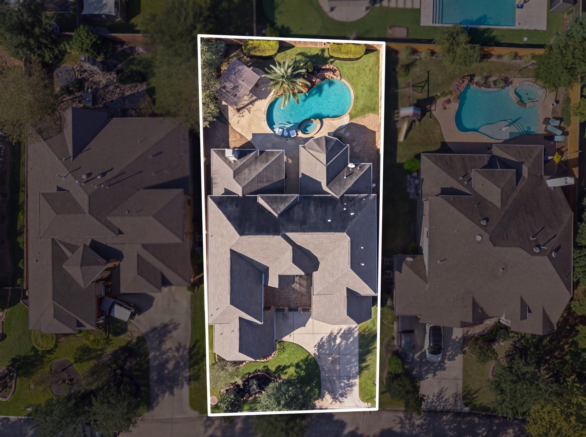 229 S Chaparral Bend Drive, Montgomery, TX 77316
