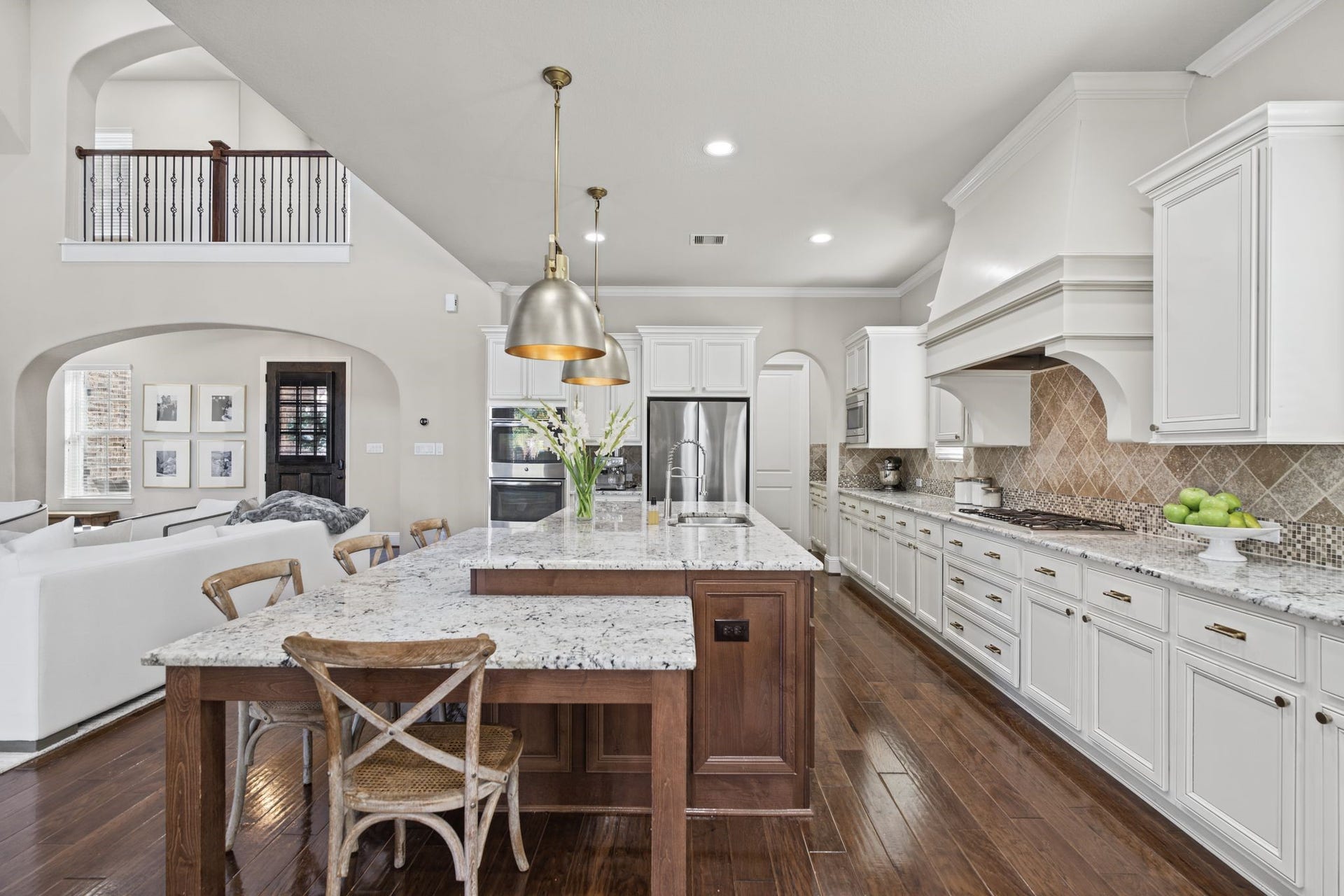 229 S Chaparral Bend Drive, Montgomery, TX 77316