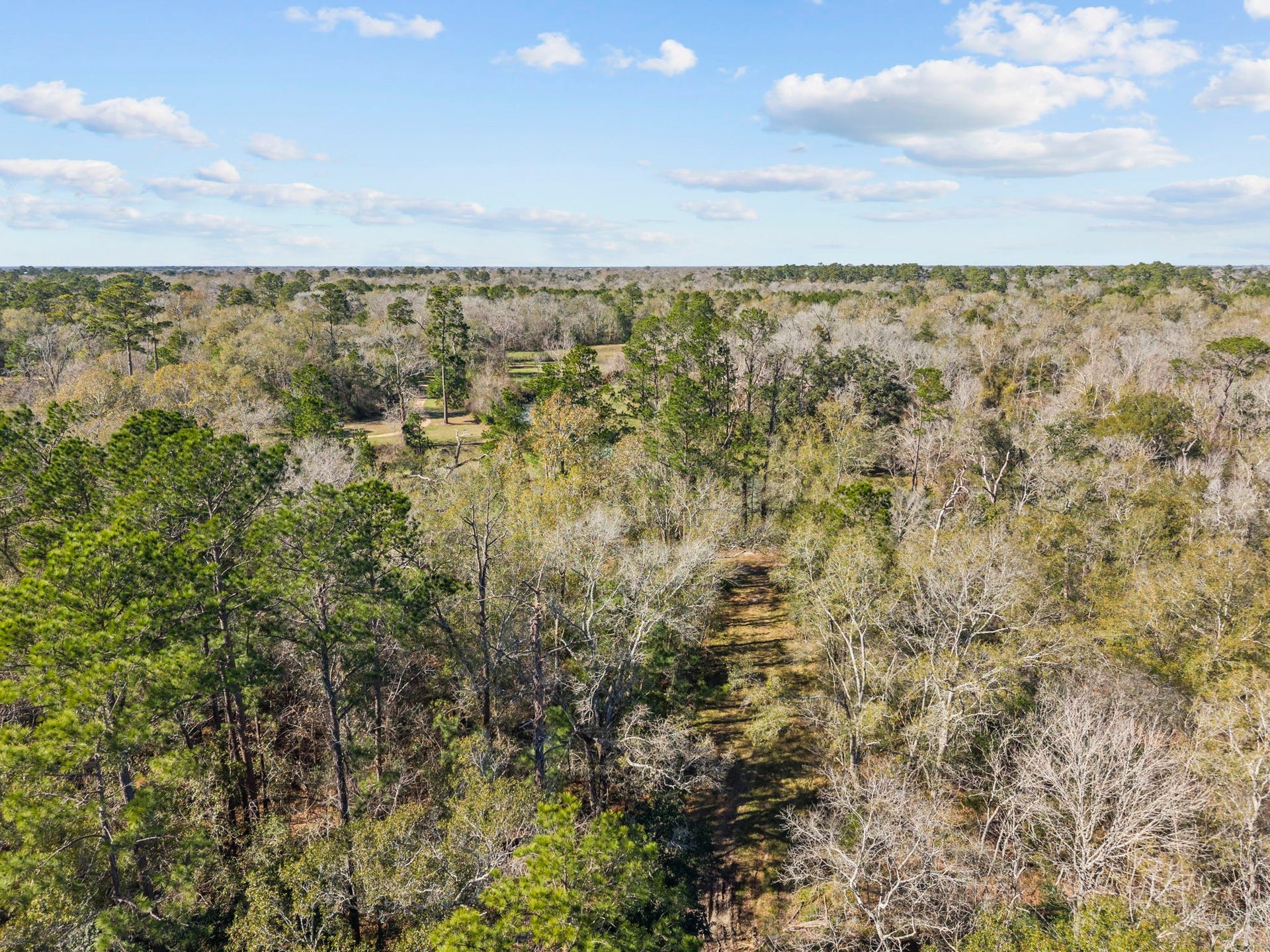 0 Highway 35, Alvin, TX 77511