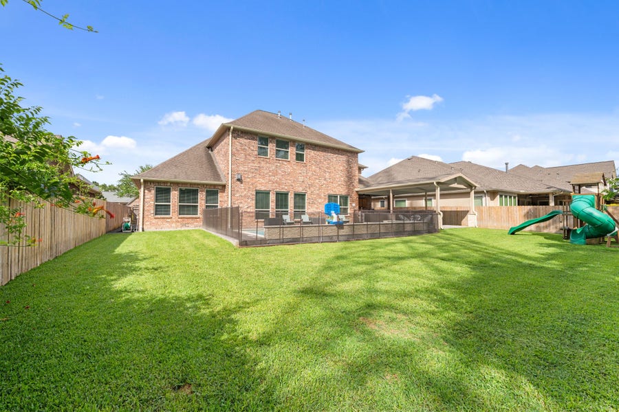 Property photo for 12953 Lake Parc Bend Drive, Cypress, TX