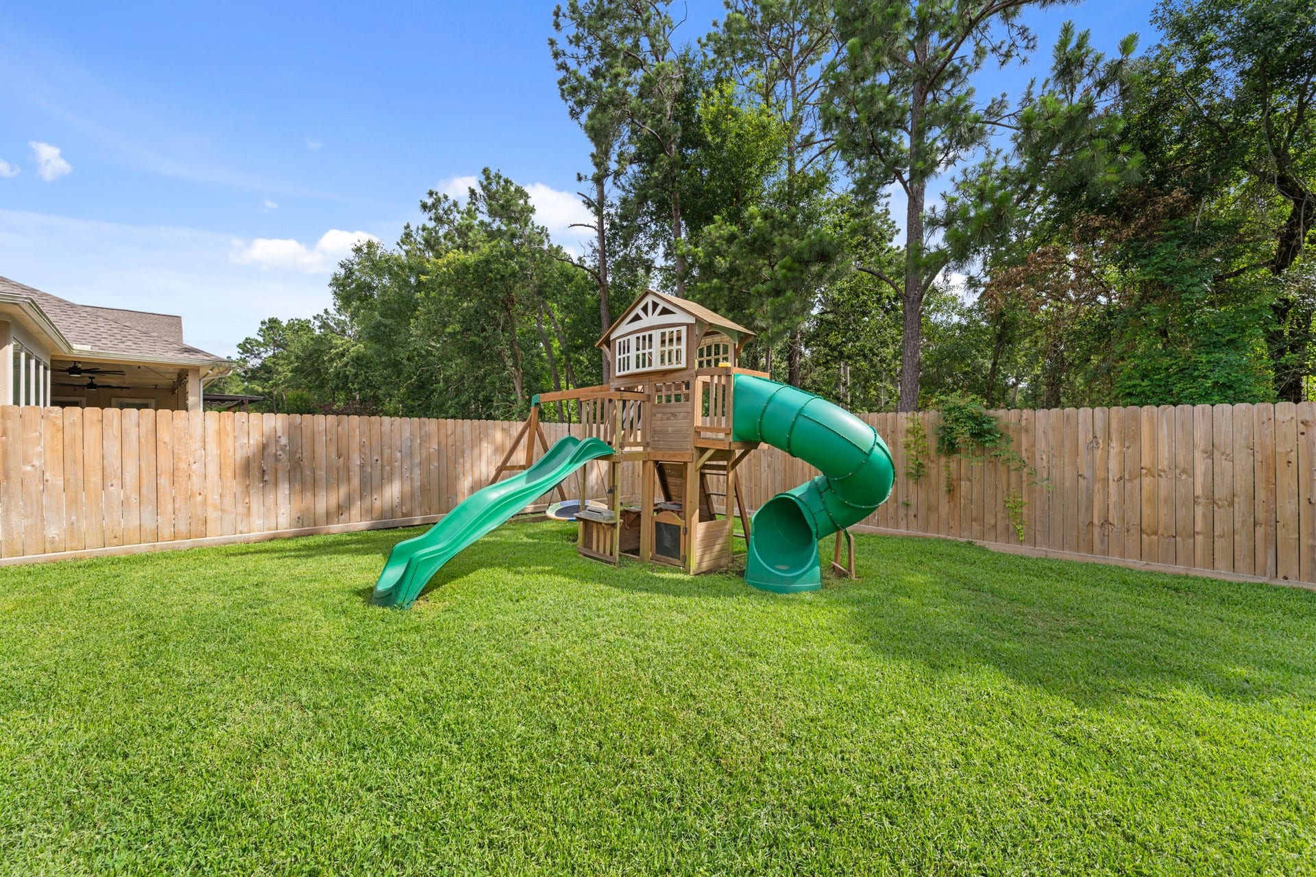 Play set conveys with the home, but the neighborhood also has private direct access to the Cypress Park