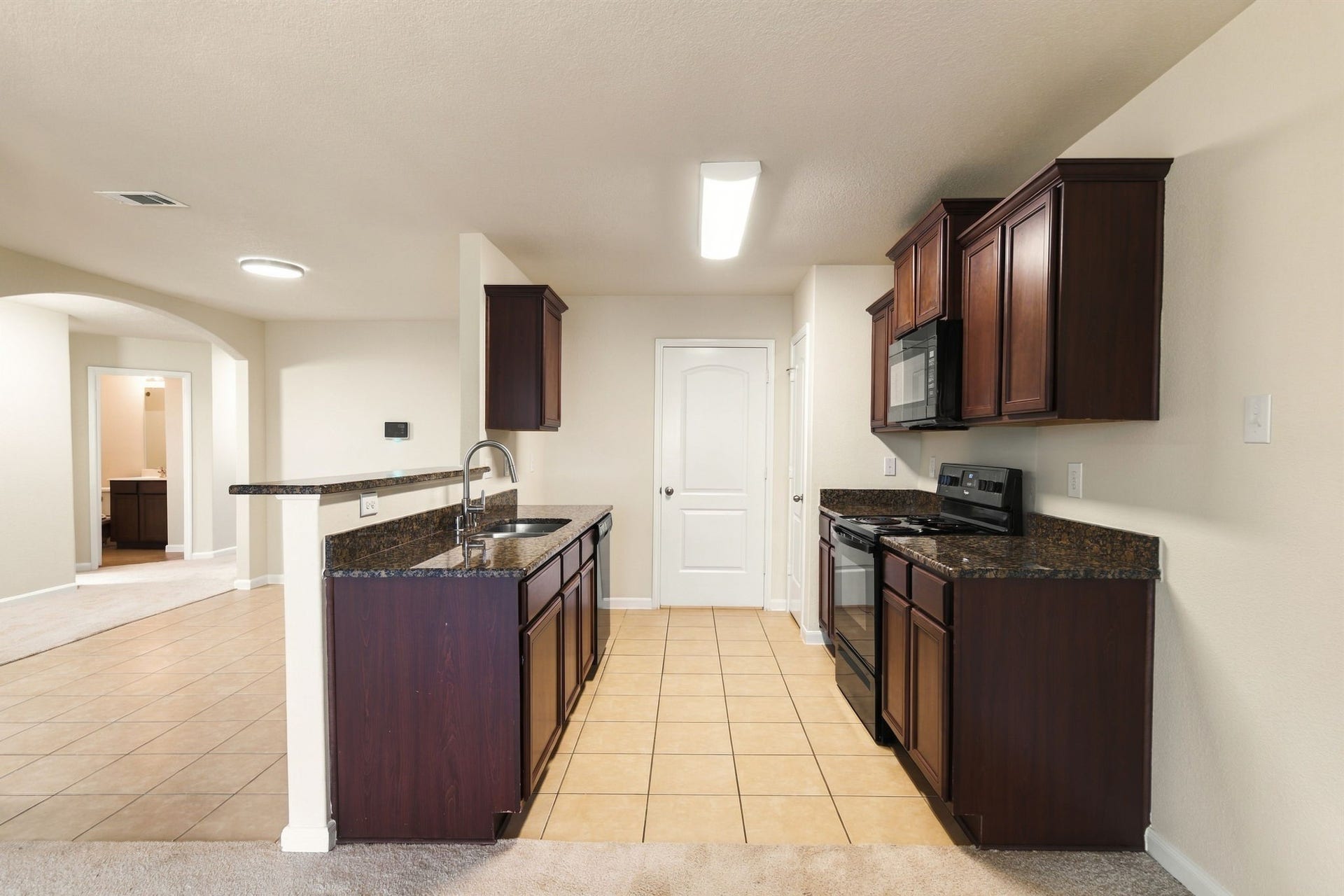 9723 Montana Sapphire Lane, Iowa Colony, TX 77583 9723 Montana Sapphire Lane, Iowa Colony, TX 77583